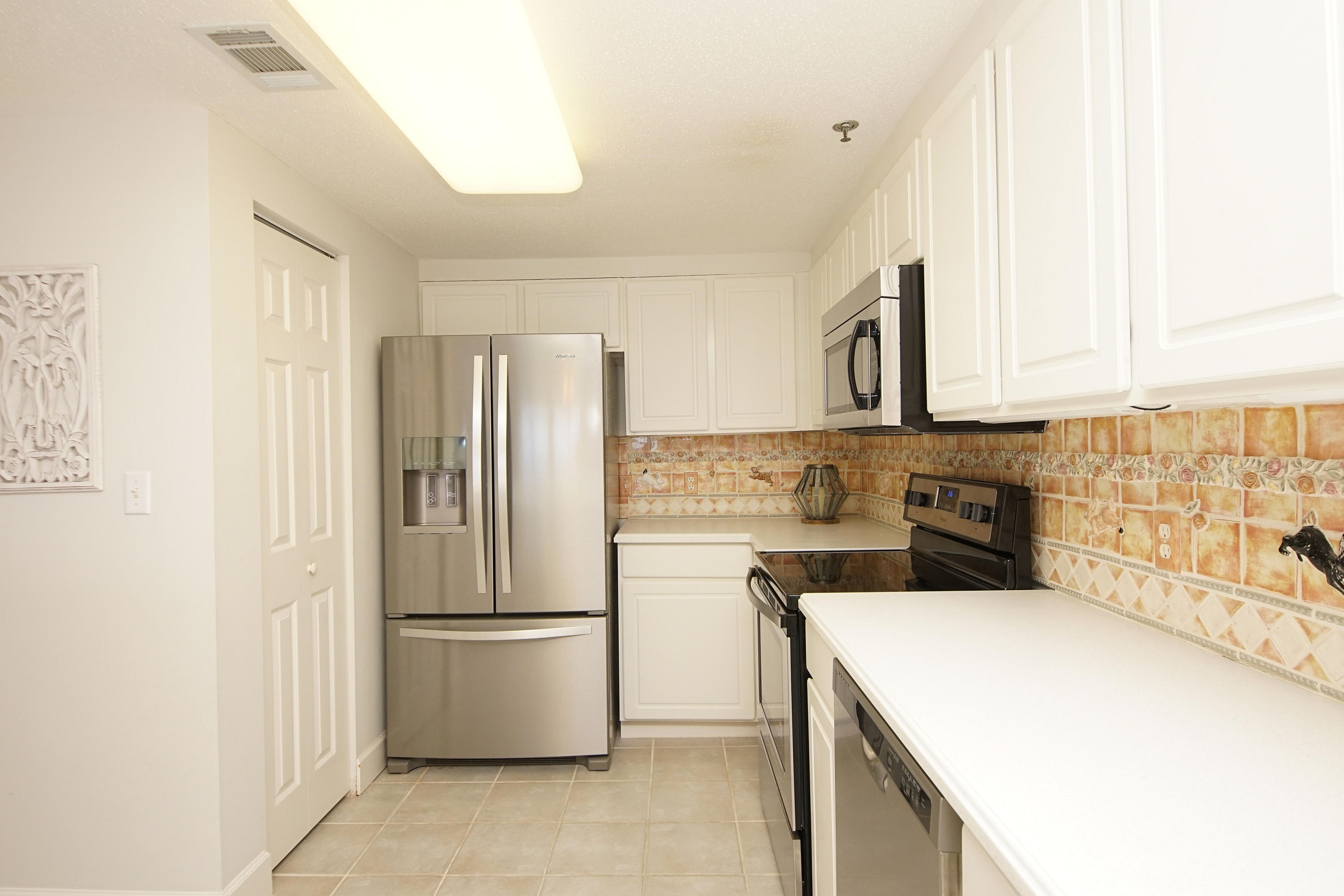 JADE EAST TOWERS CONDO - Residential