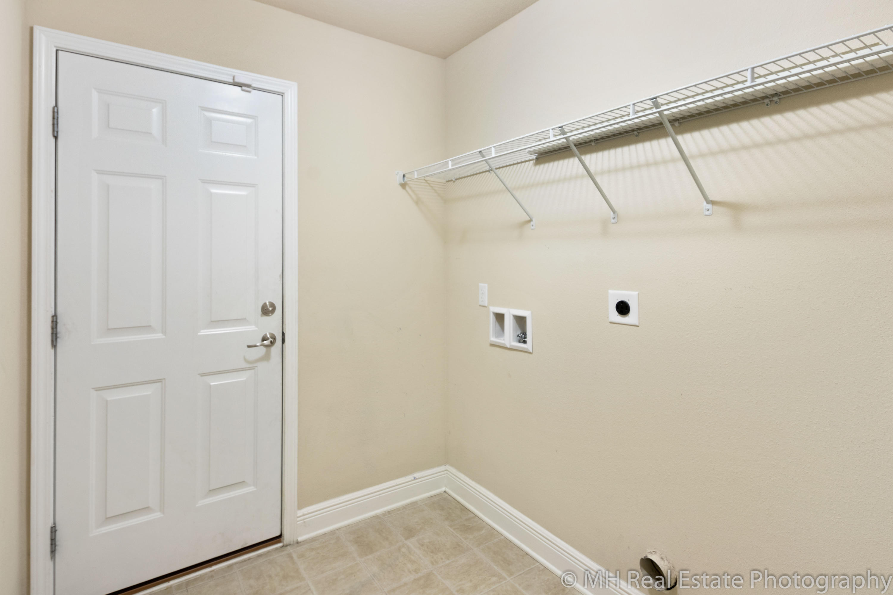 ALICIA PLACE - Residential