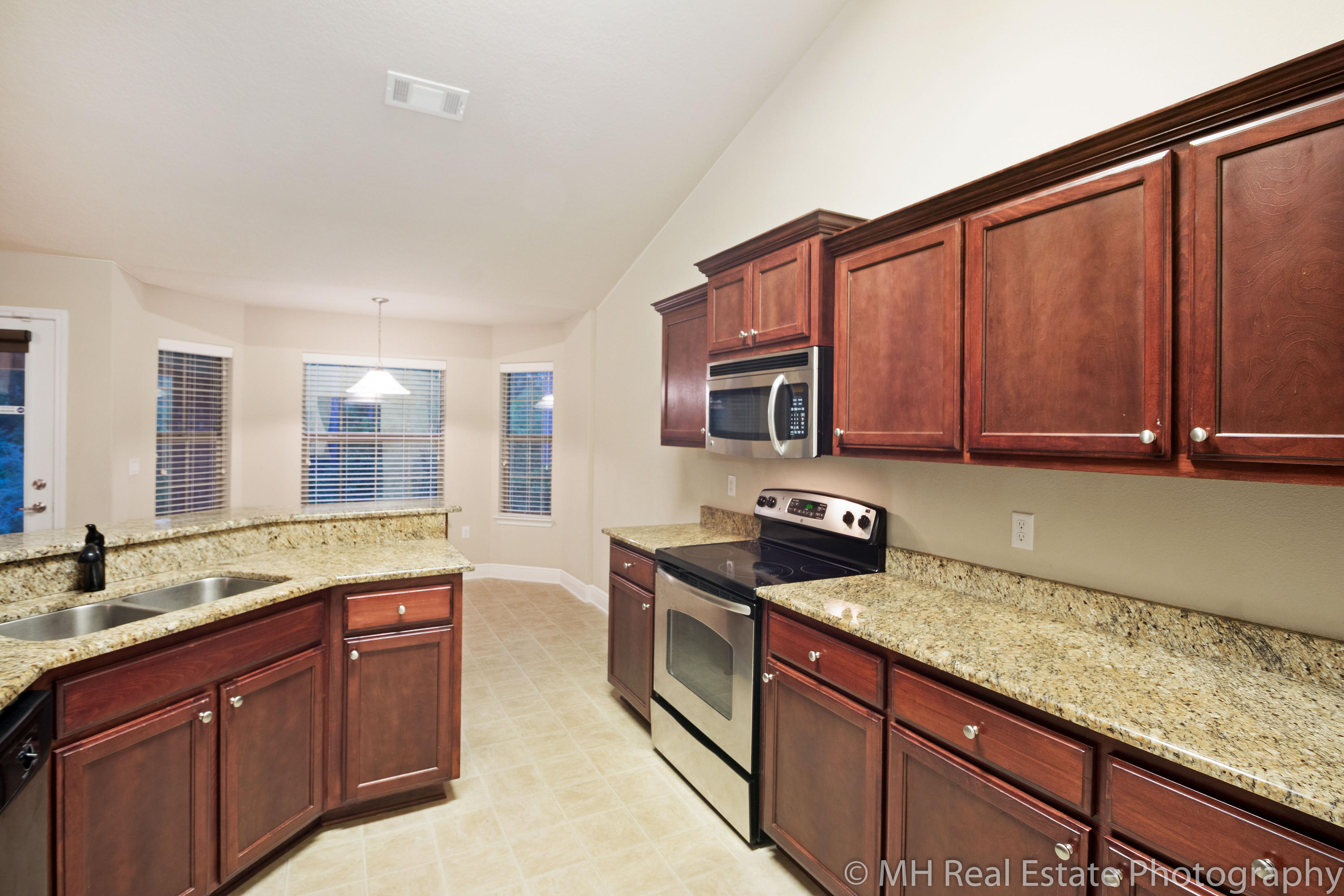 ALICIA PLACE - Residential