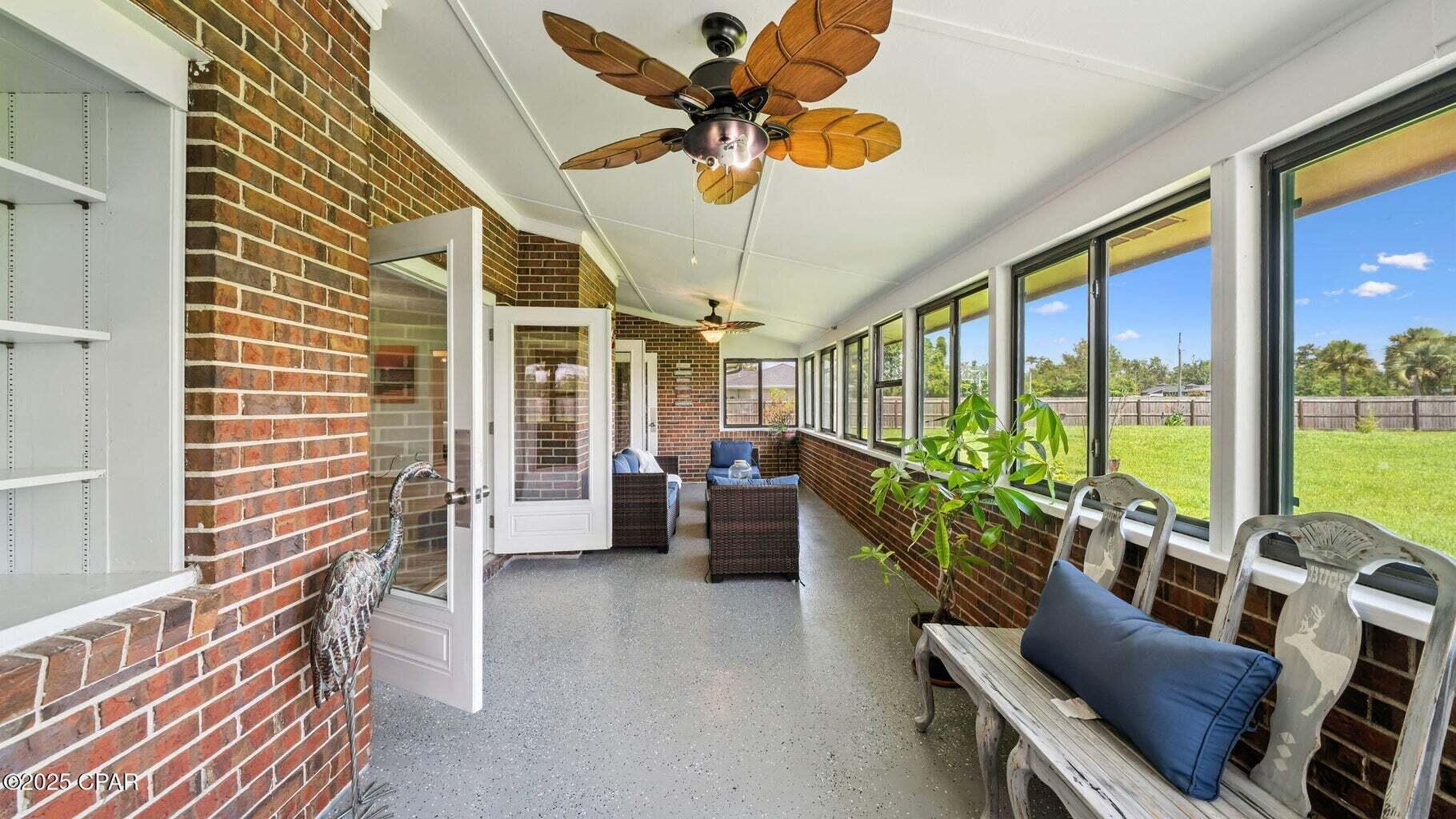 DEER POINT LAKE S/D - Residential