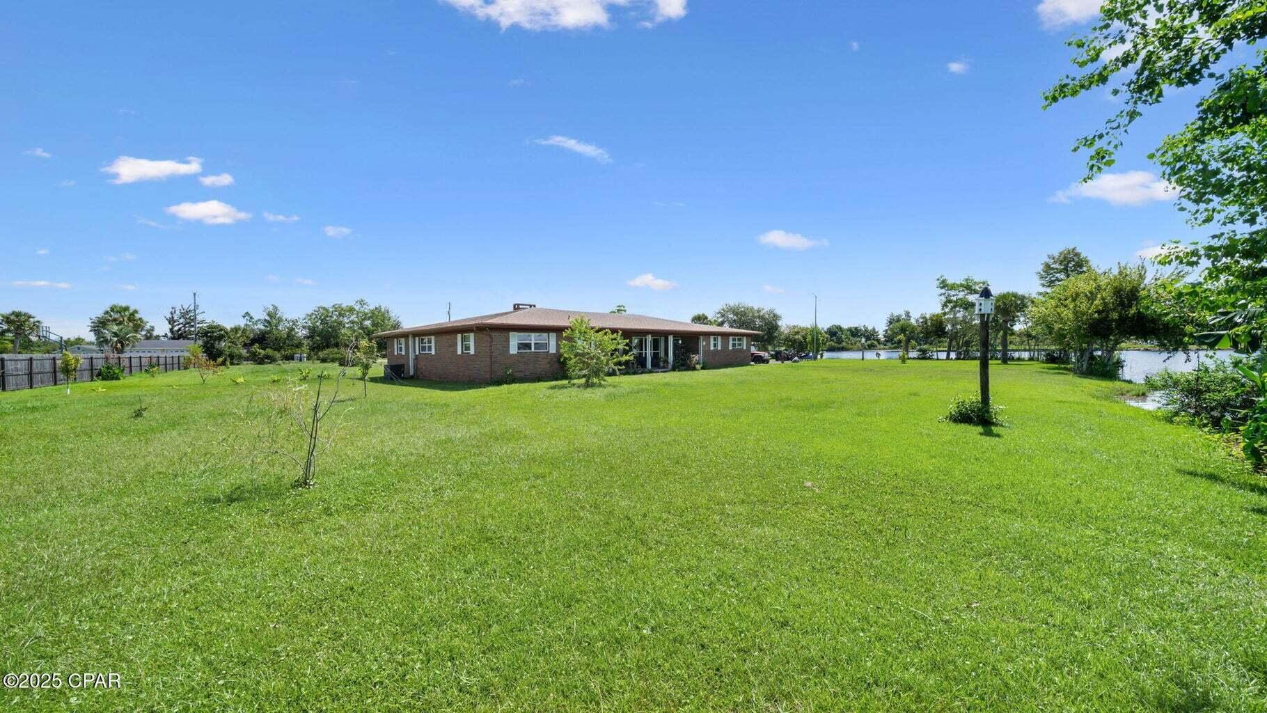 DEER POINT LAKE S/D - Residential