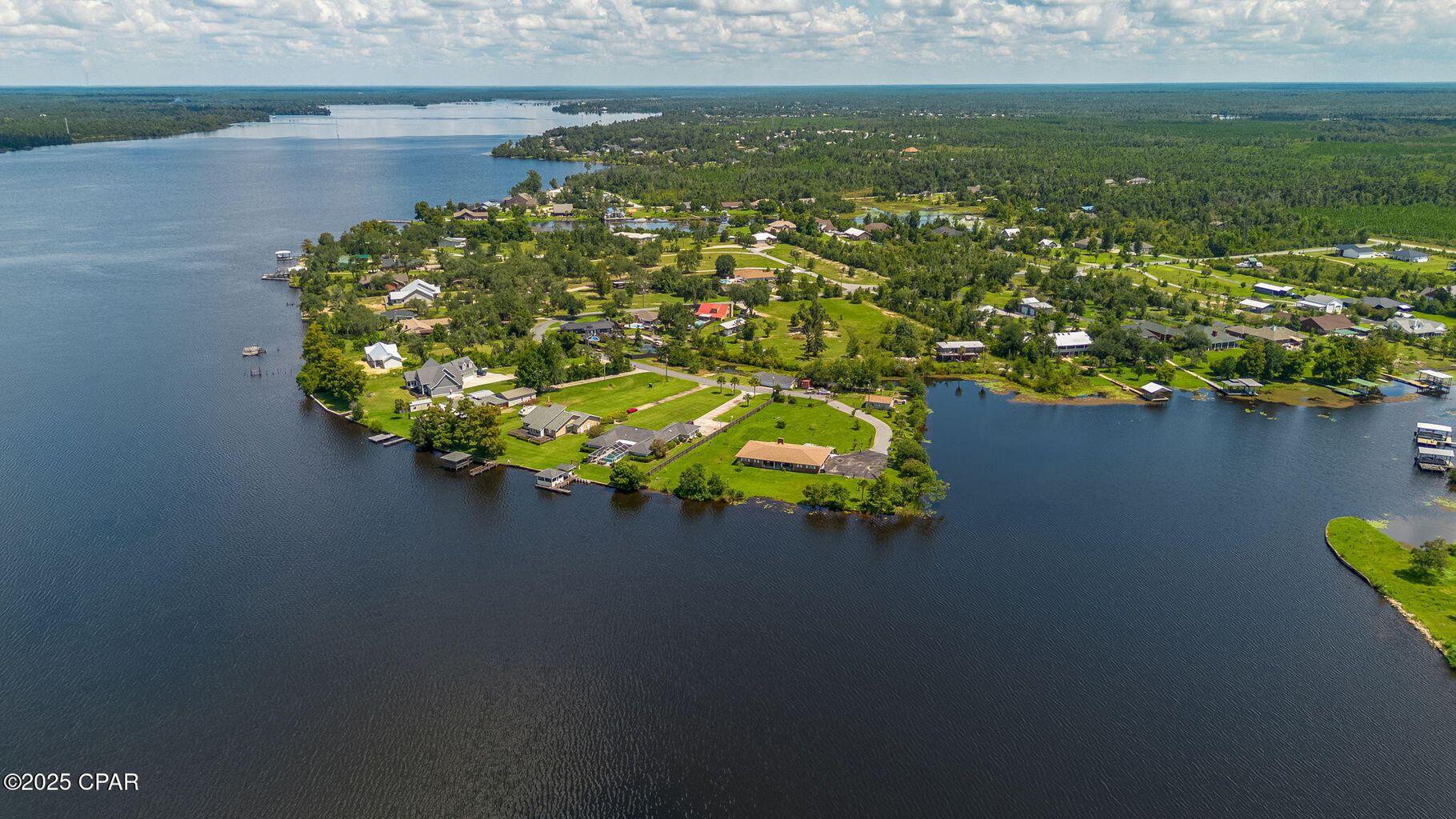DEER POINT LAKE S/D - Residential