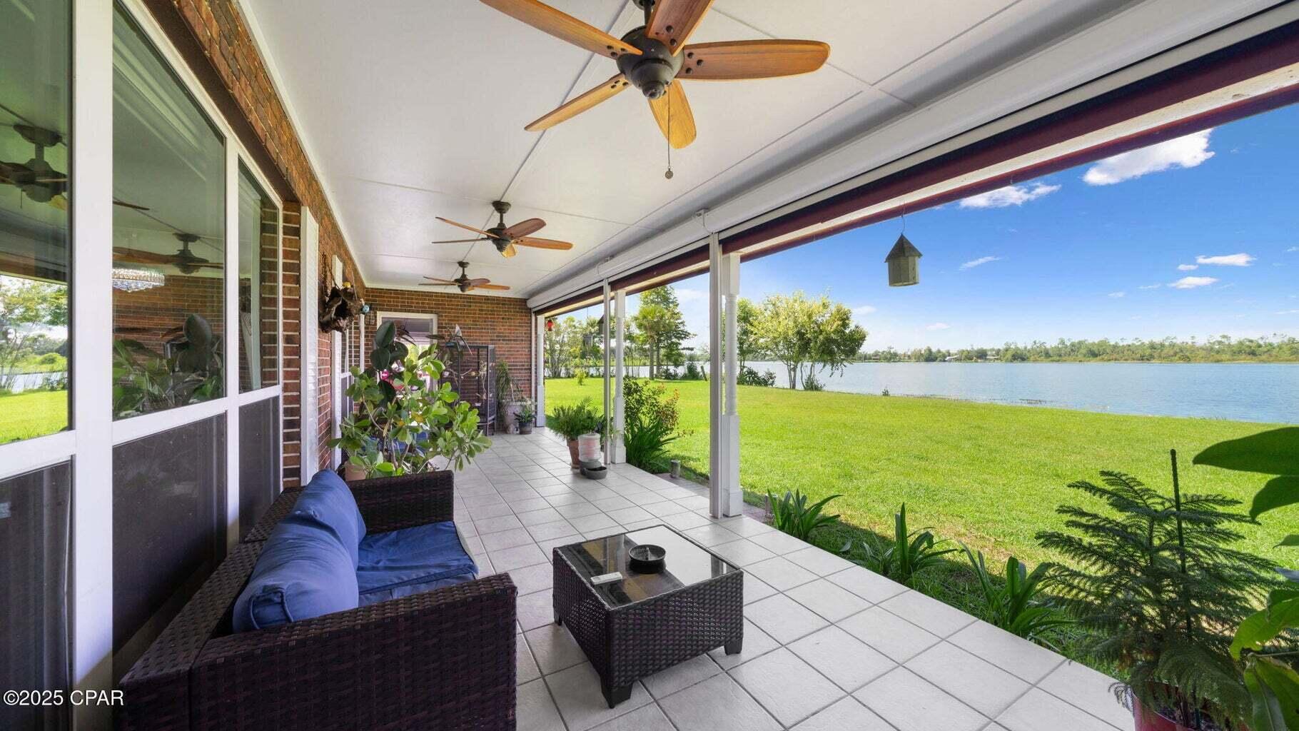 DEER POINT LAKE S/D - Residential