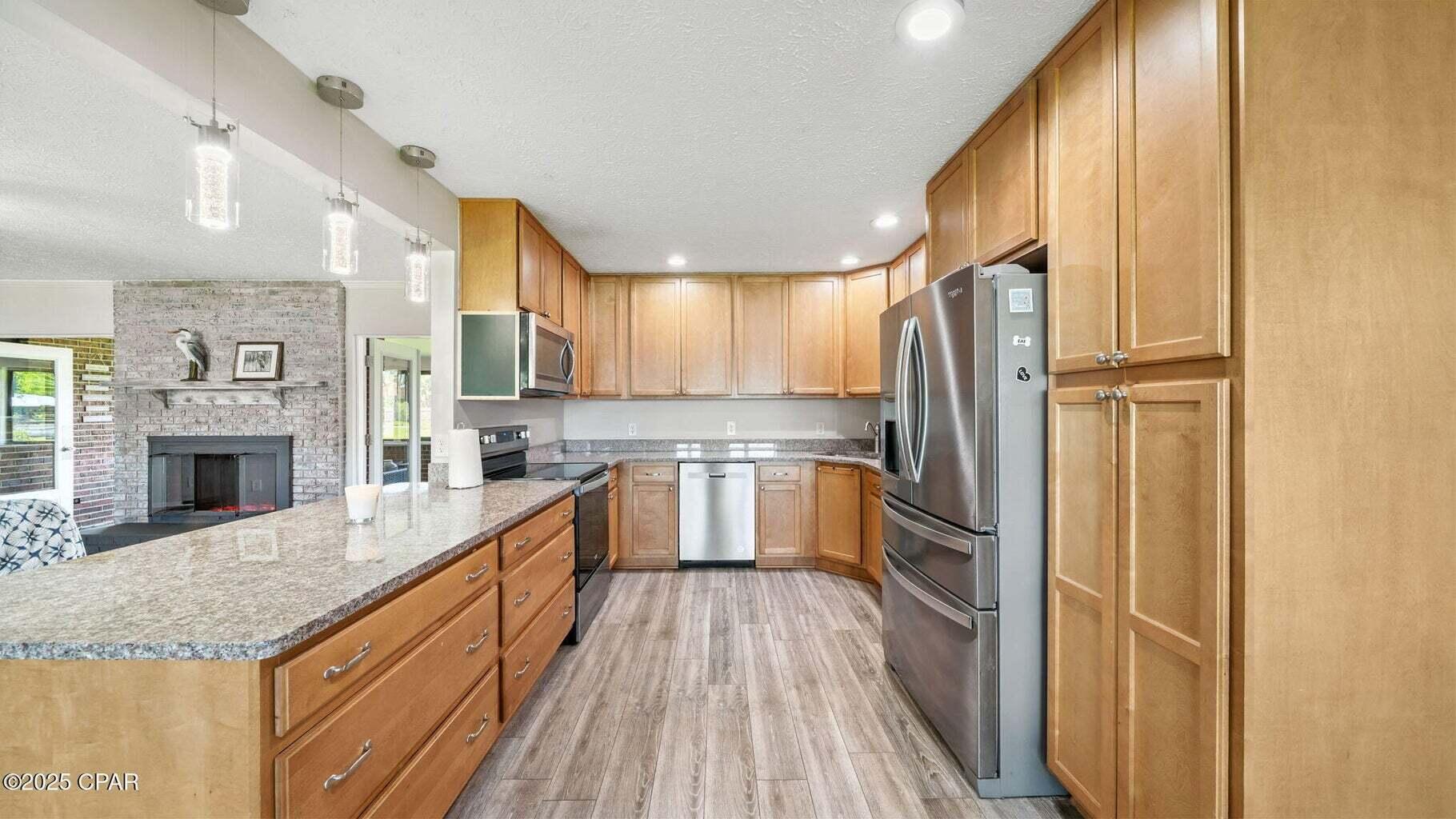 DEER POINT LAKE S/D - Residential