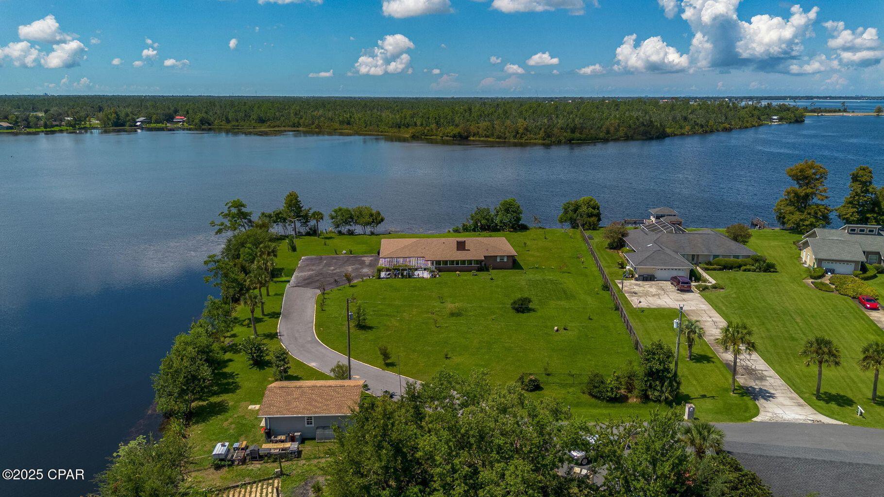 DEER POINT LAKE S/D - Residential