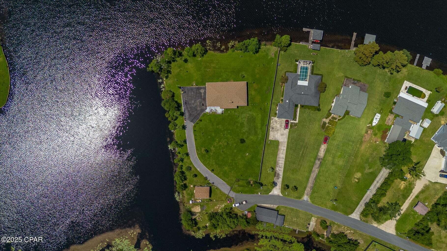 DEER POINT LAKE S/D - Residential