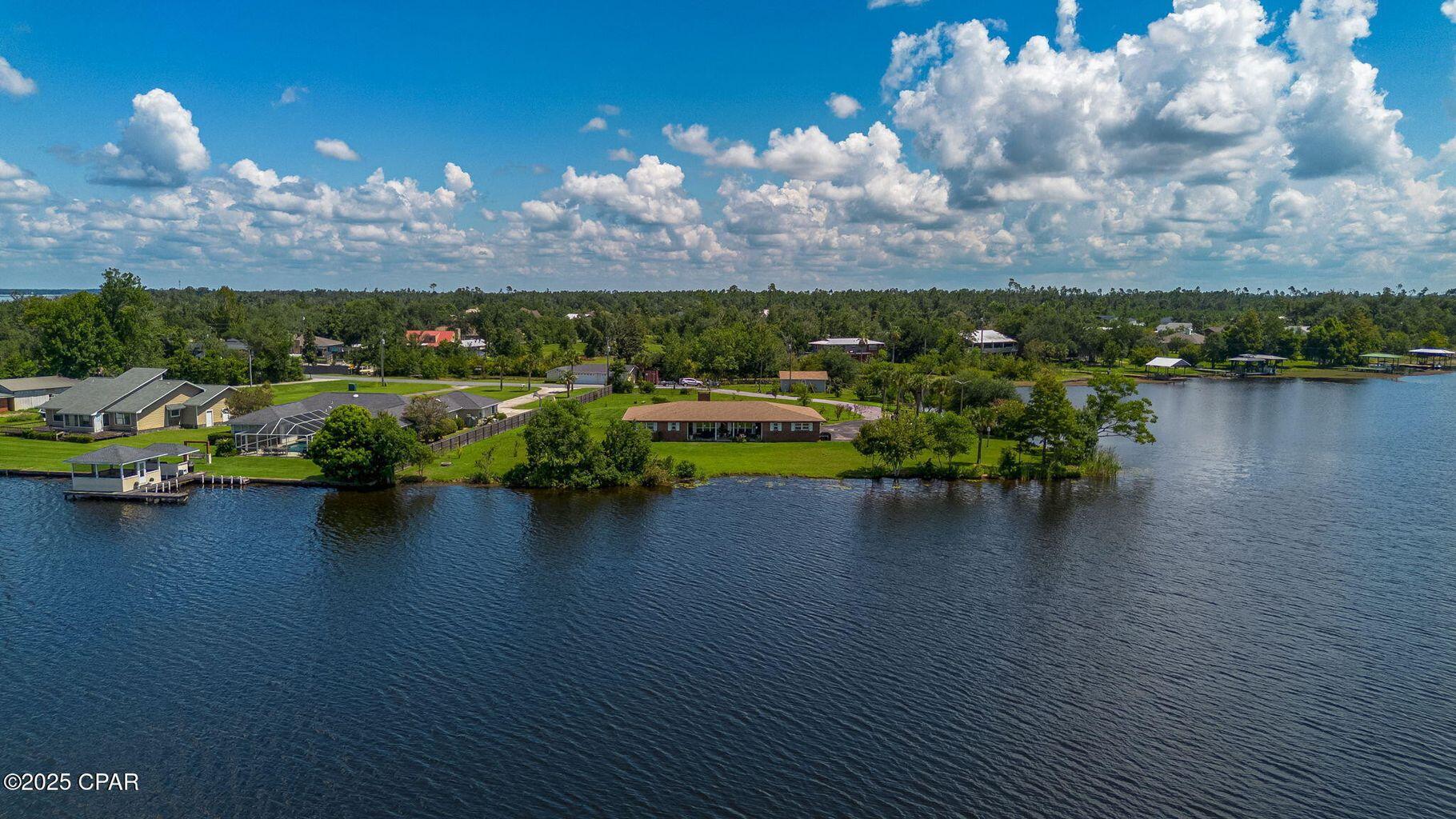 DEER POINT LAKE S/D - Residential