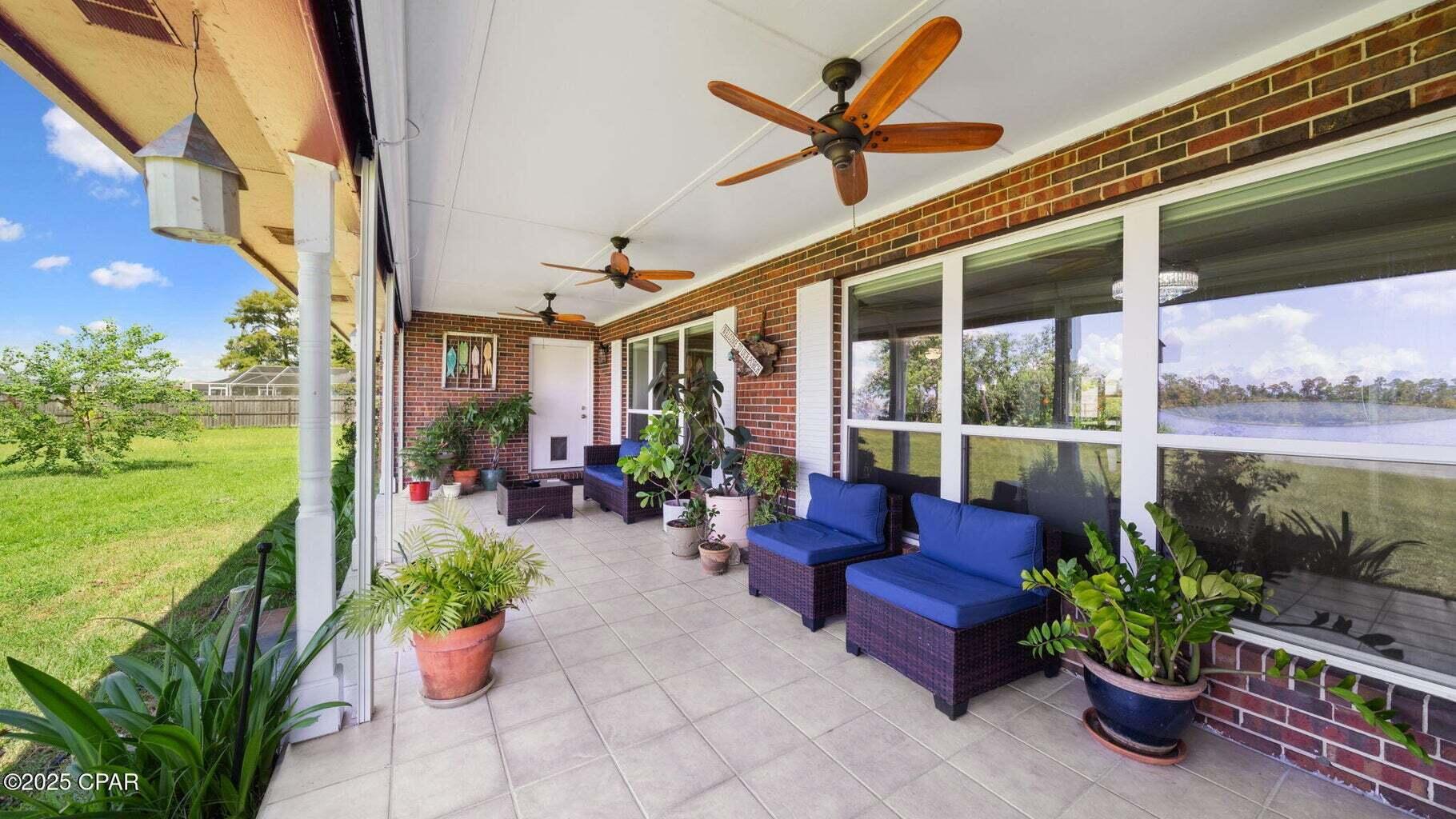 DEER POINT LAKE S/D - Residential