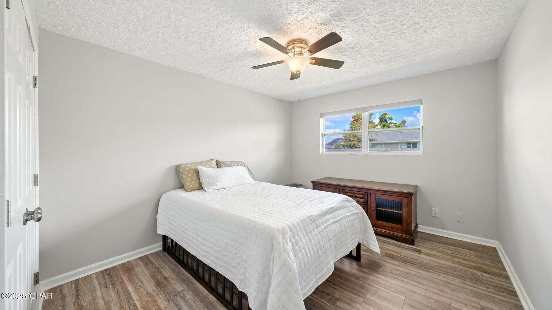 DEER POINT LAKE S/D - Residential