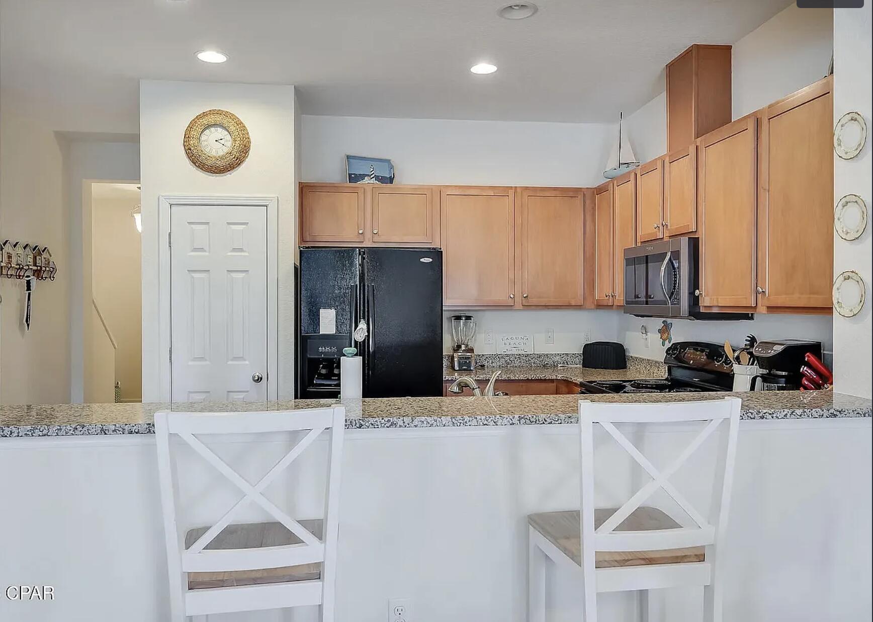 whisper dunes - Residential Lease