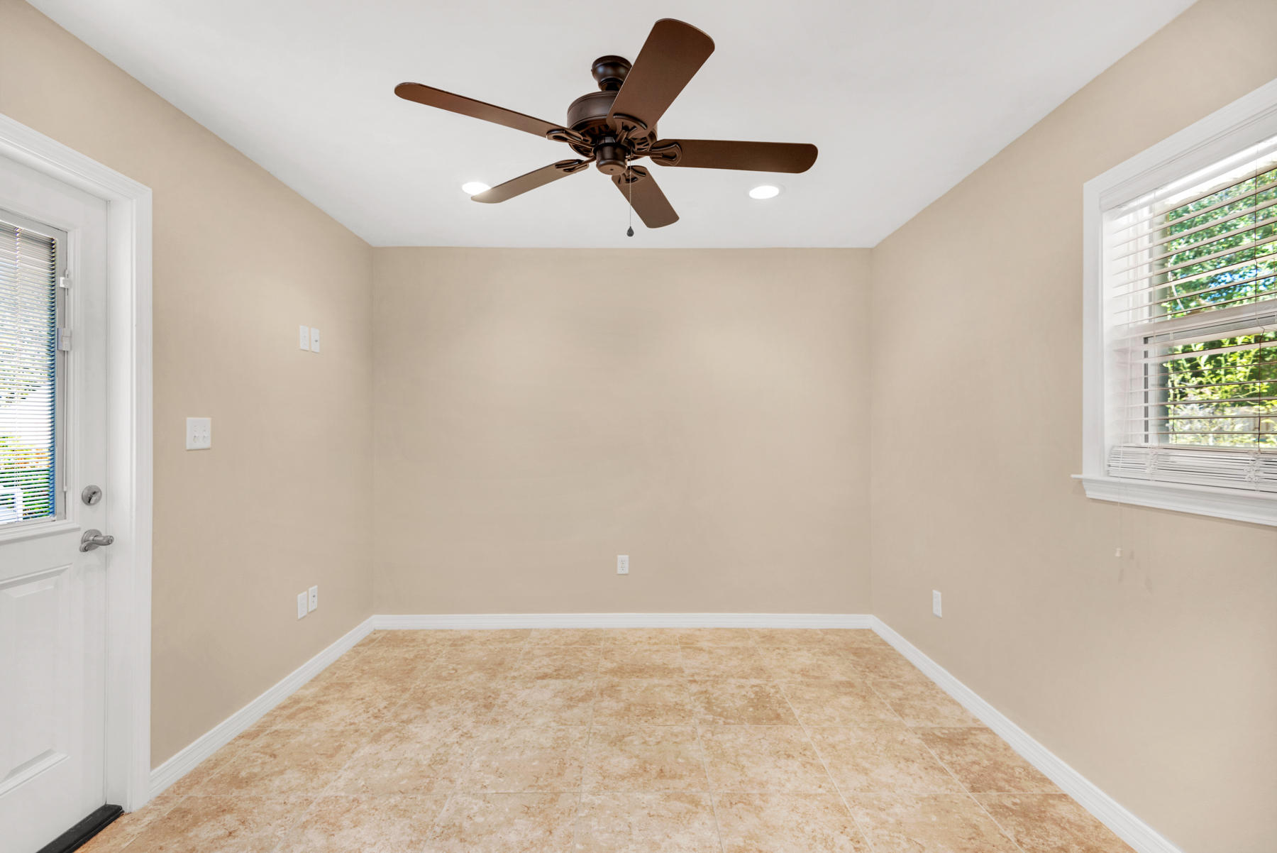 VALPARAISO PLAT 16 - Residential