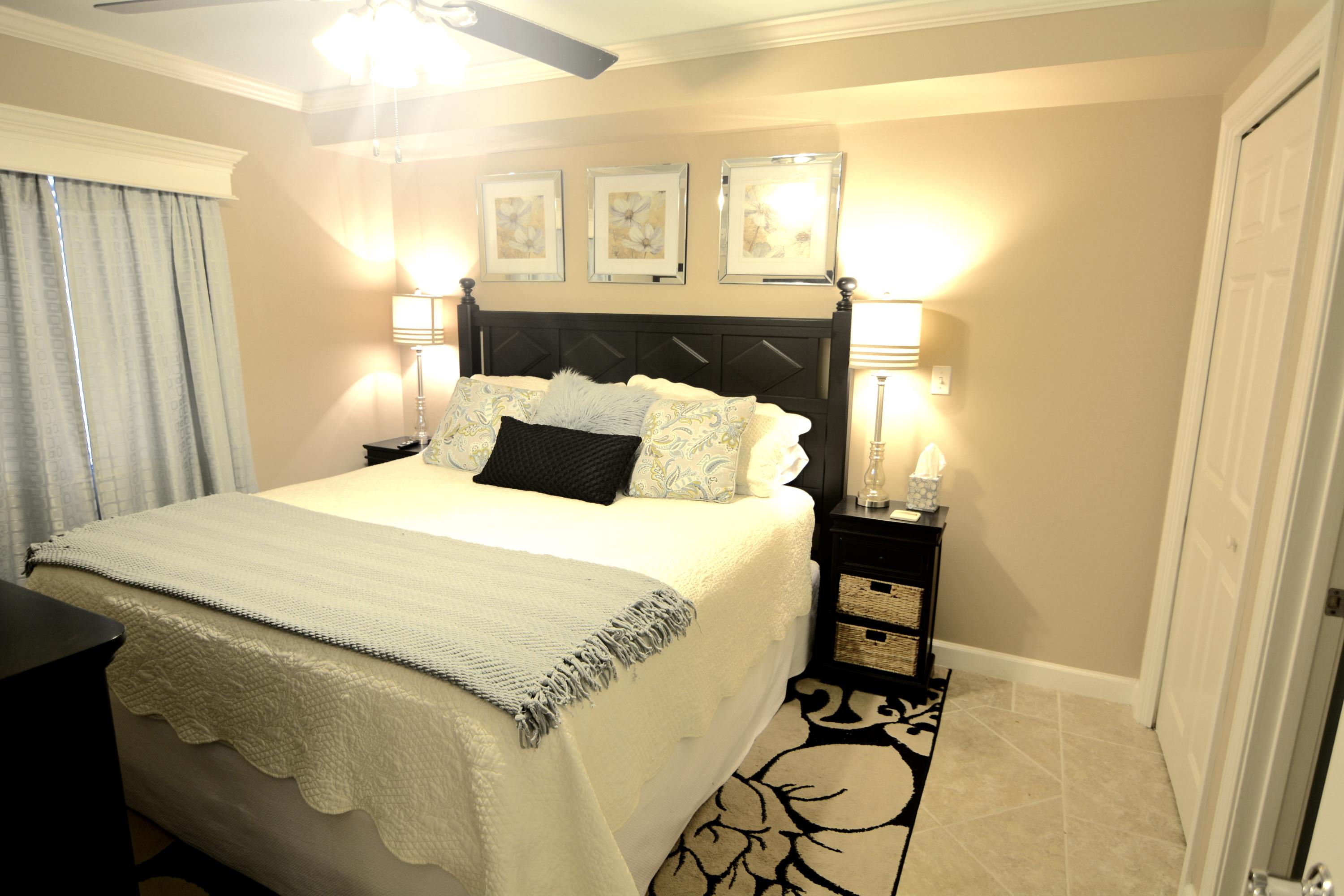 PELICAN ISLE - Residential