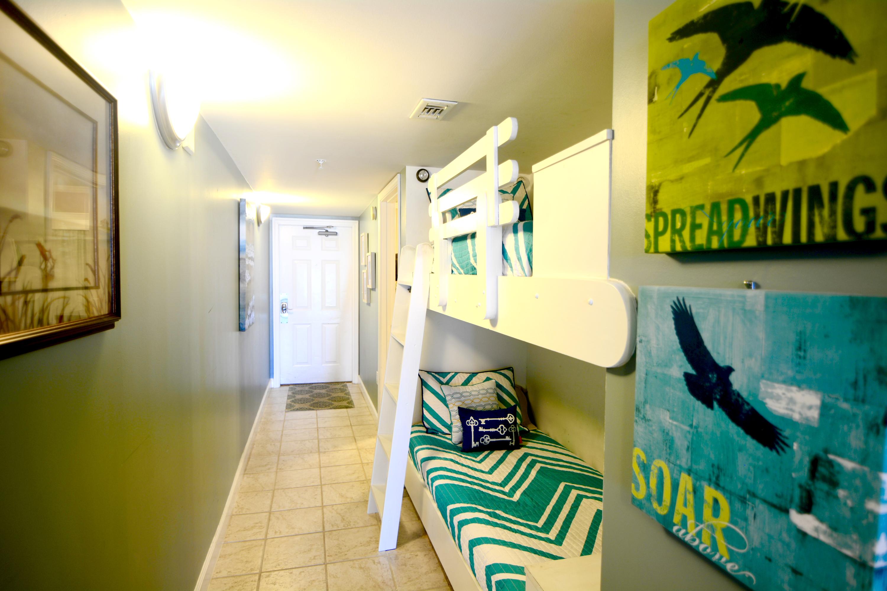 PELICAN ISLE - Residential