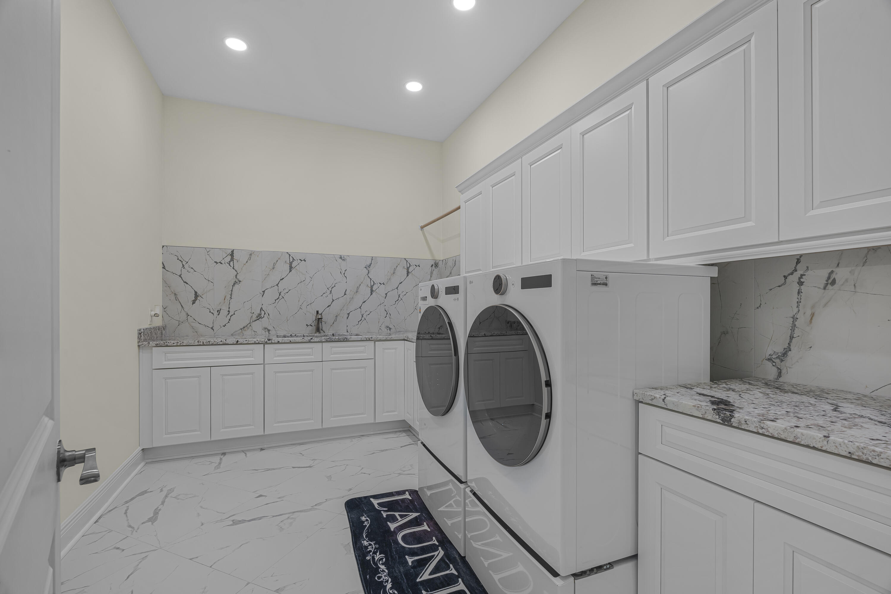 Twin Spires Plantation - Residential