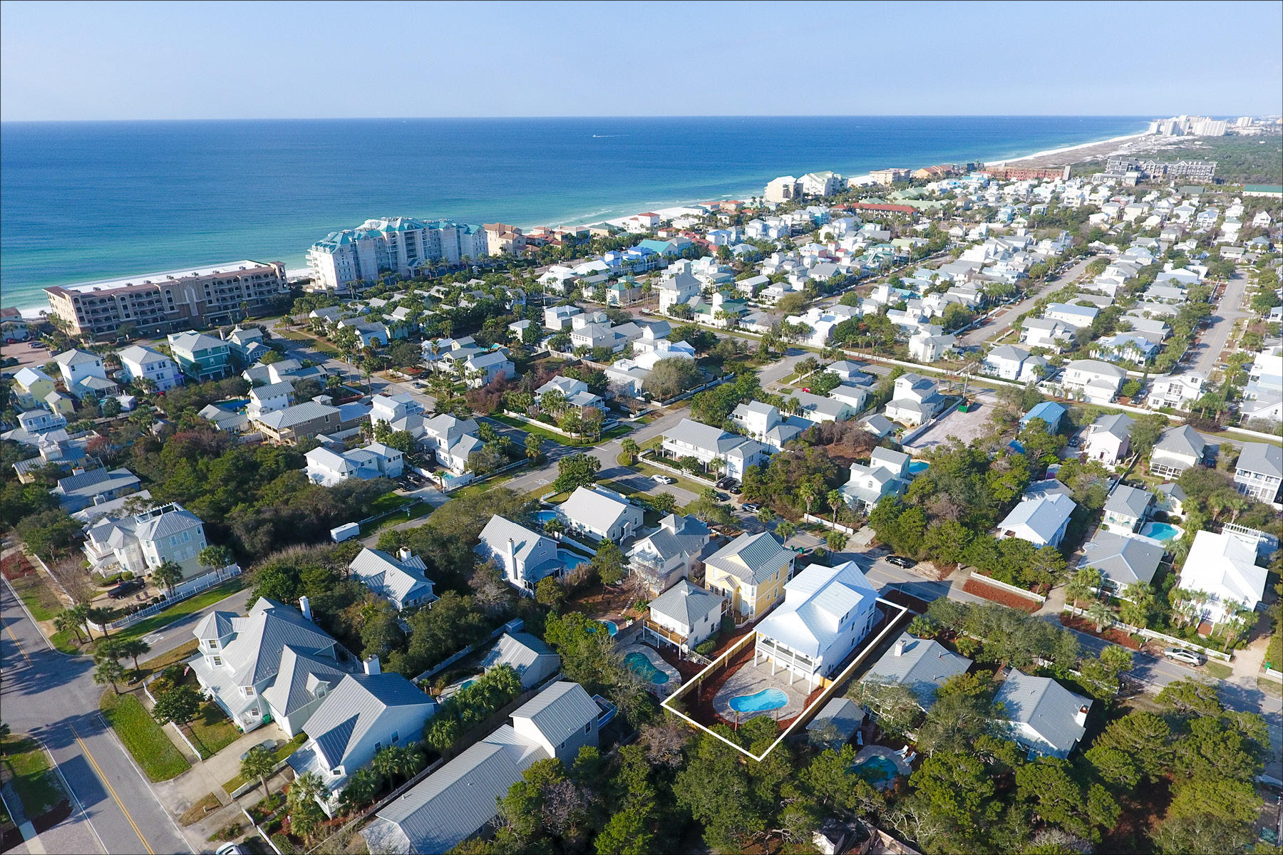 CRYSTAL BEACH - Residential