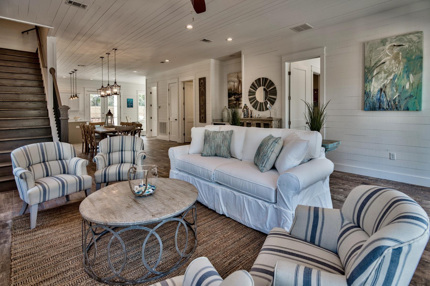 CRYSTAL BEACH - Residential