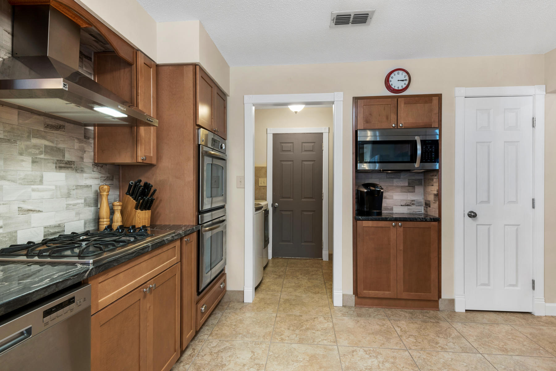 EMERALD POINTE PLAT 1 - Residential