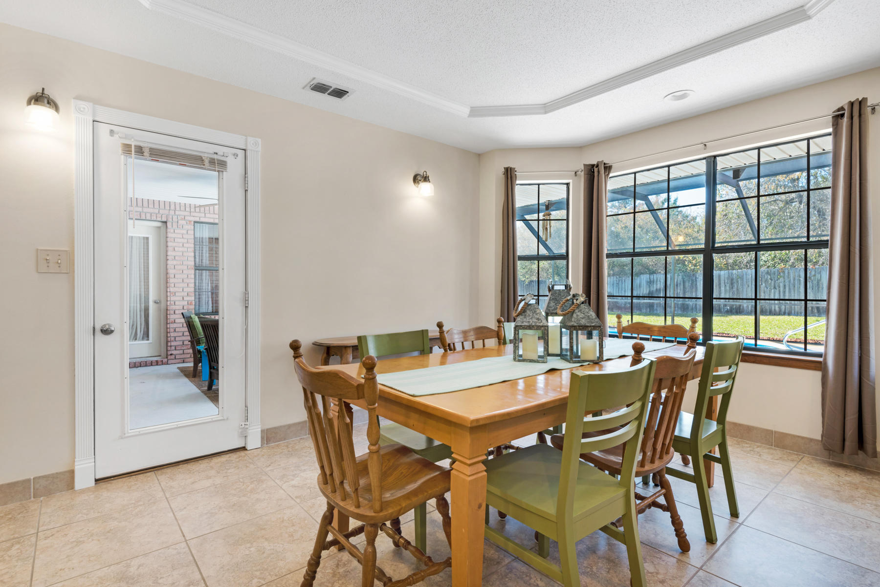 EMERALD POINTE PLAT 1 - Residential