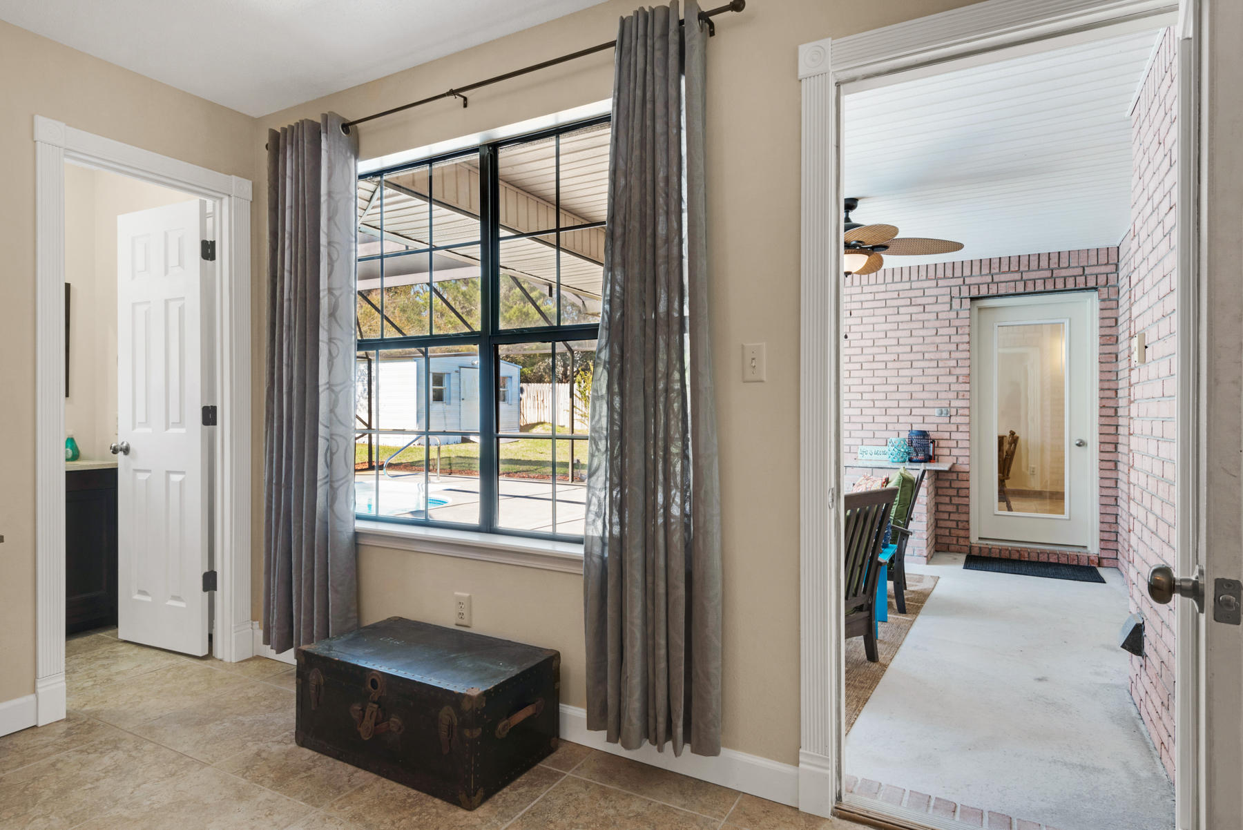 EMERALD POINTE PLAT 1 - Residential