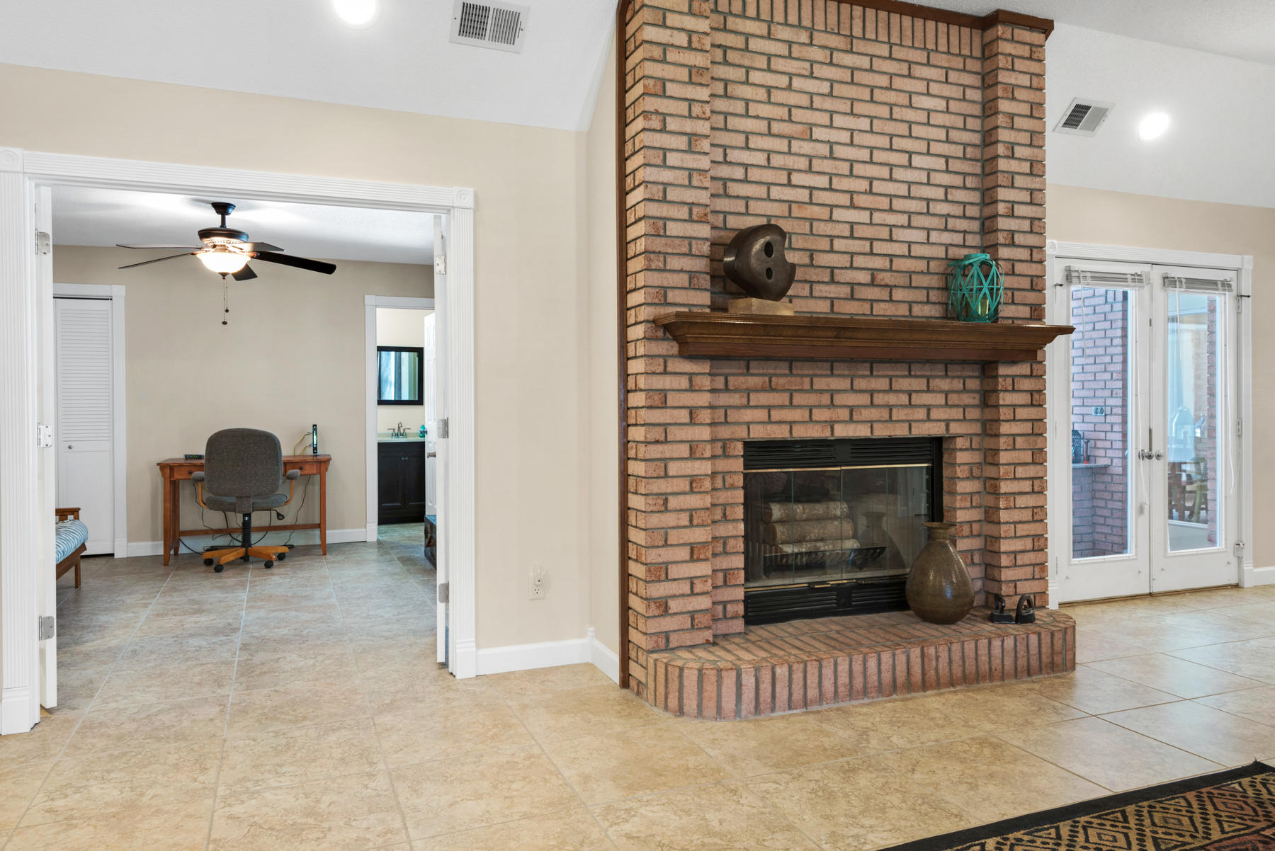 EMERALD POINTE PLAT 1 - Residential