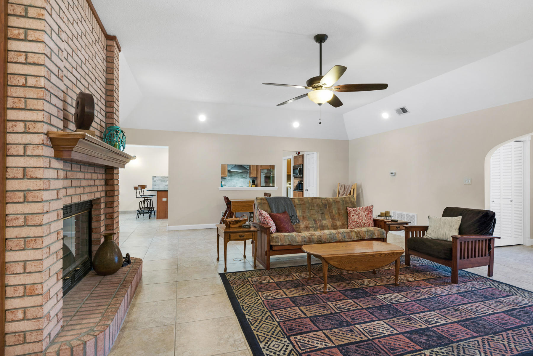 EMERALD POINTE PLAT 1 - Residential