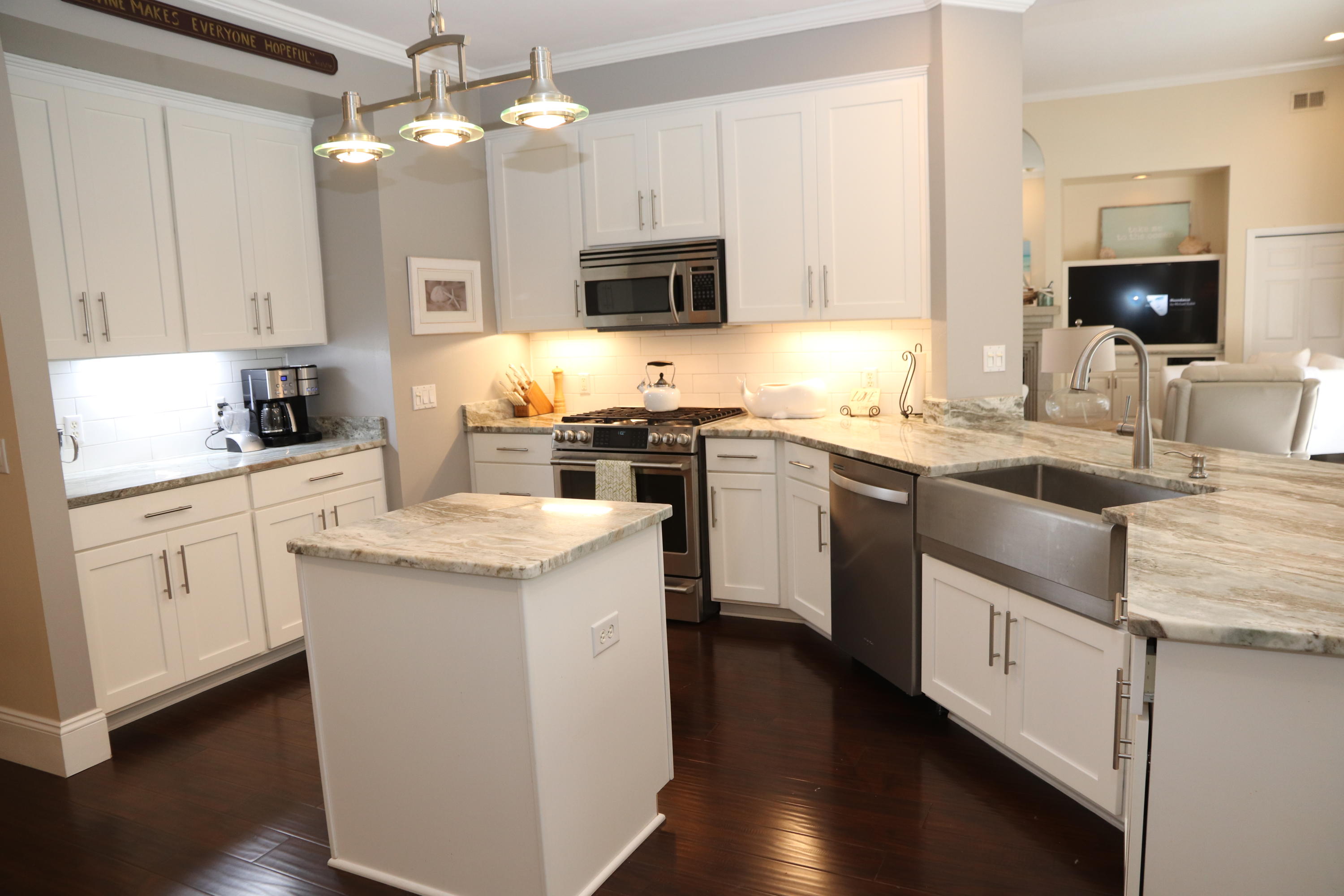 MAGNOLIA PLANTATION AT B/B - Residential