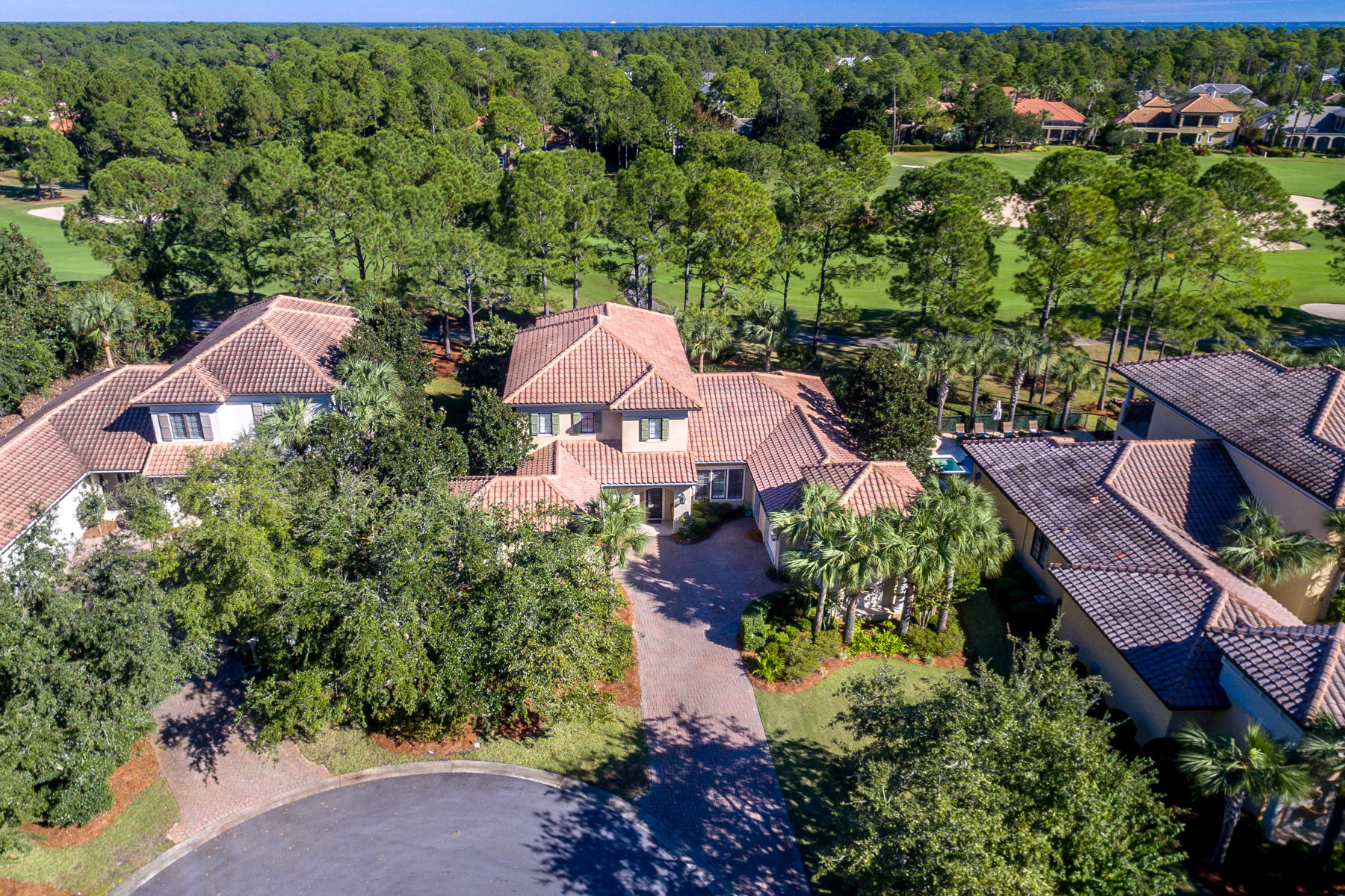 BURNT PINE - Residential