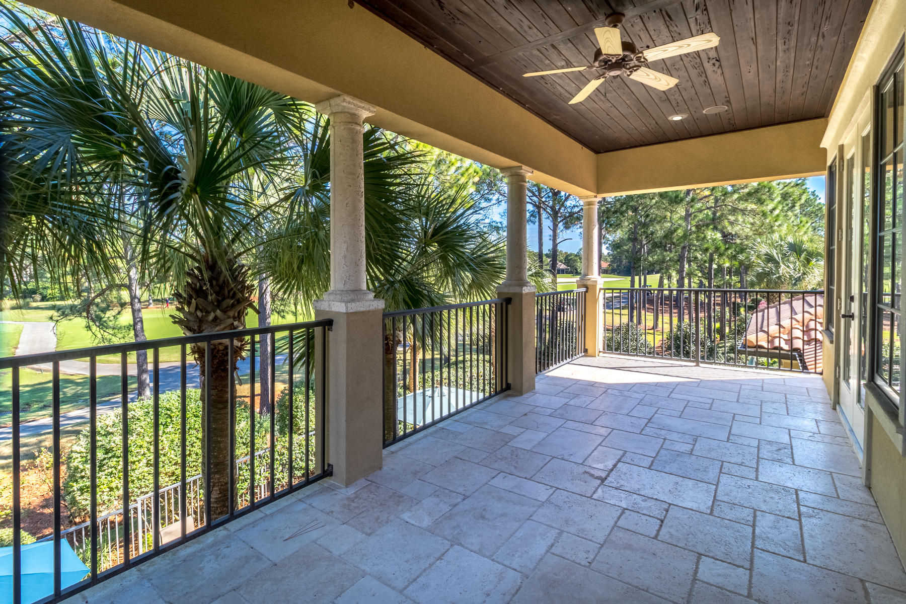 BURNT PINE - Residential