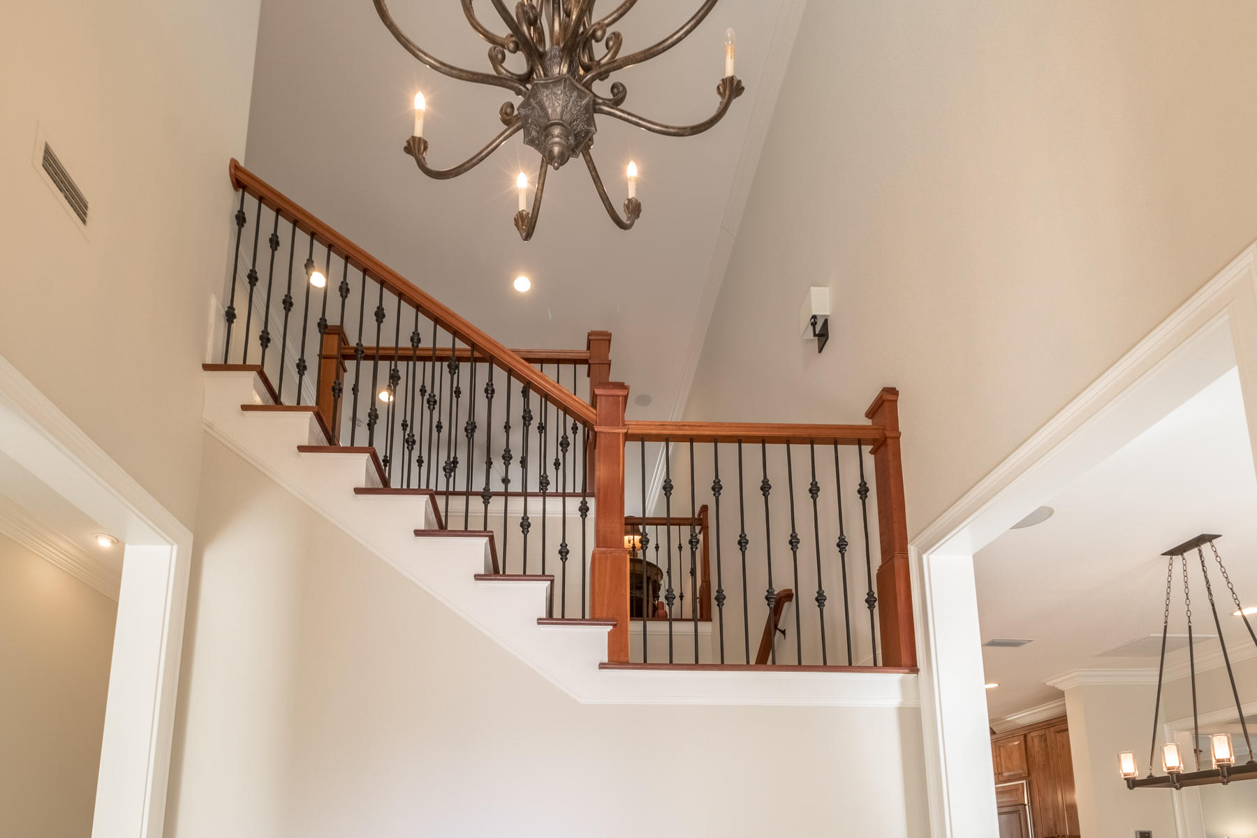 BURNT PINE - Residential