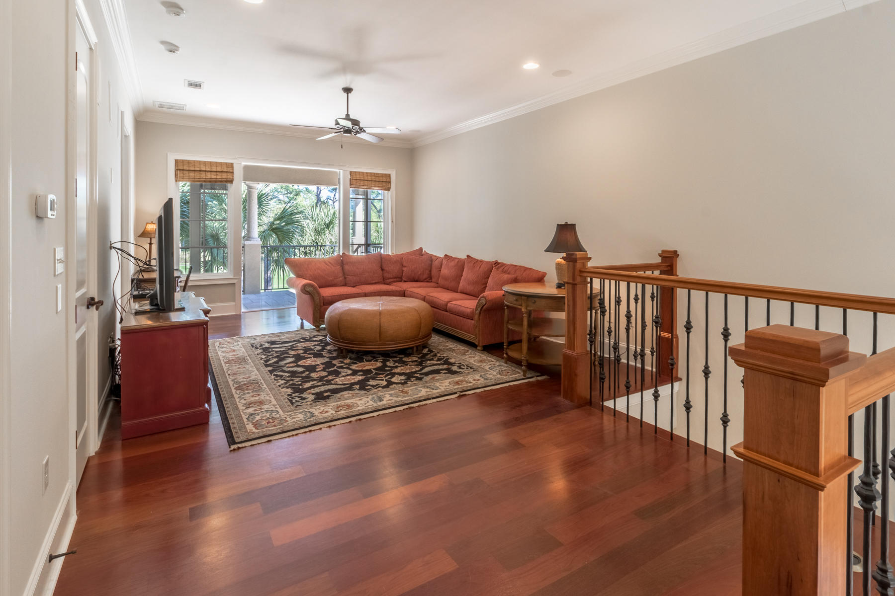 BURNT PINE - Residential