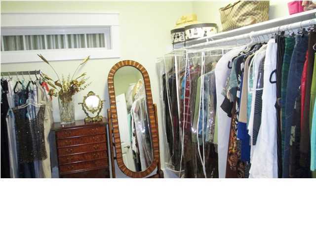 BOTANY BAYOU - Residential