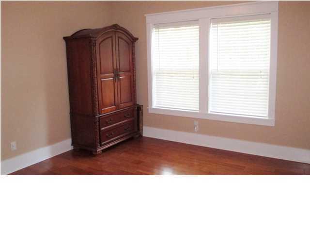 BOTANY BAYOU - Residential