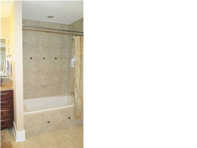 BOTANY BAYOU - Residential