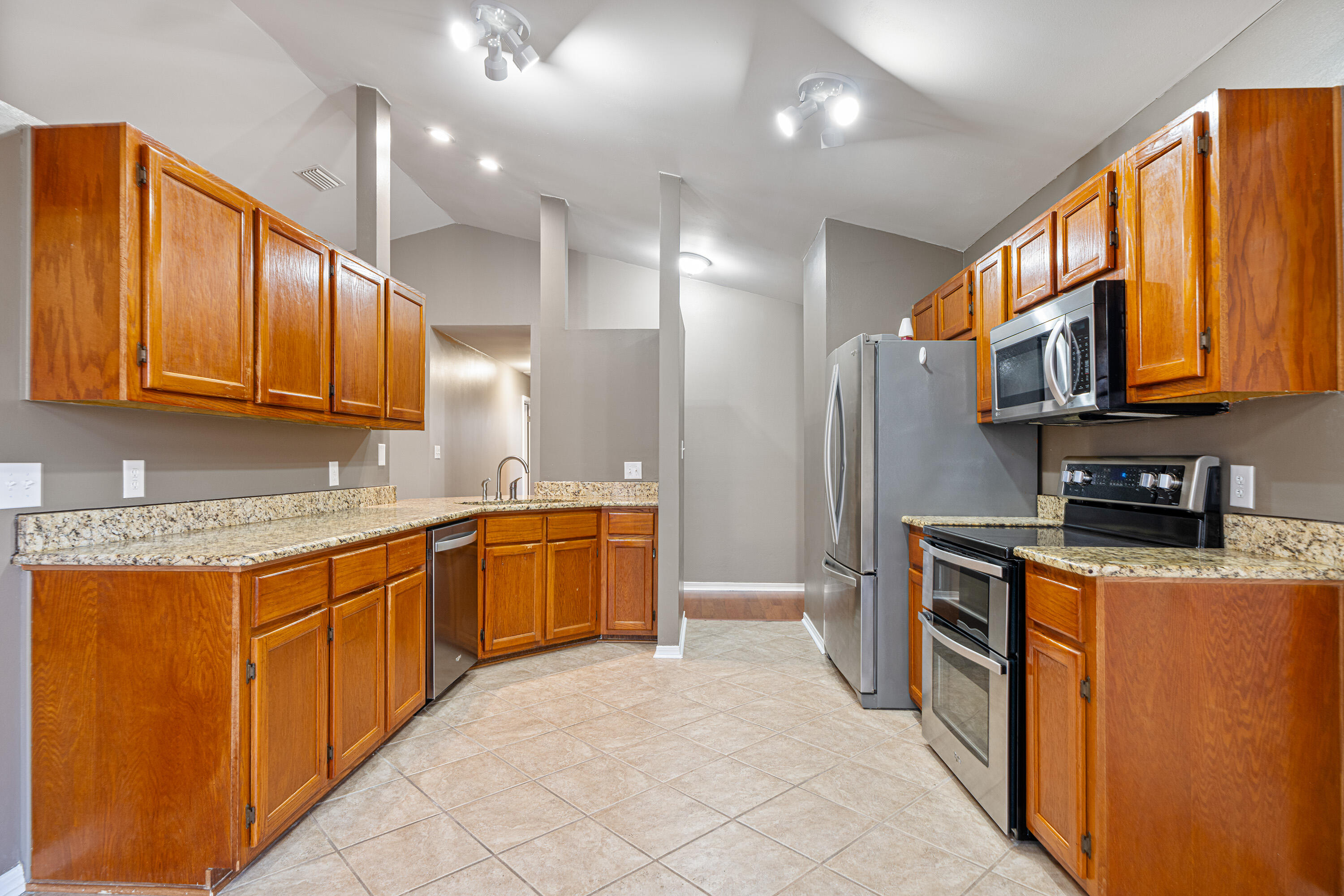 SOUTHVIEW ESTATES - Residential