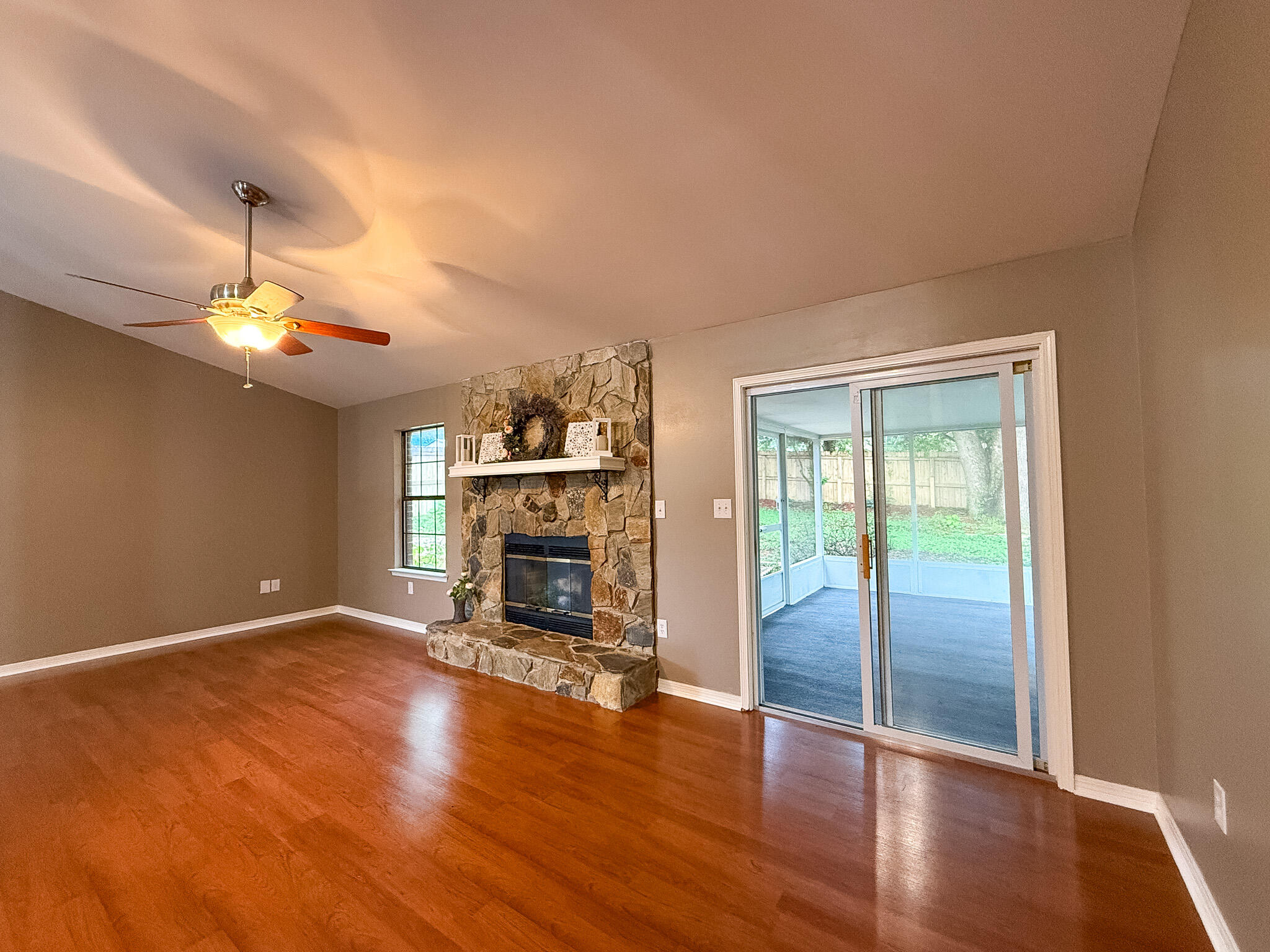 SOUTHVIEW ESTATES - Residential