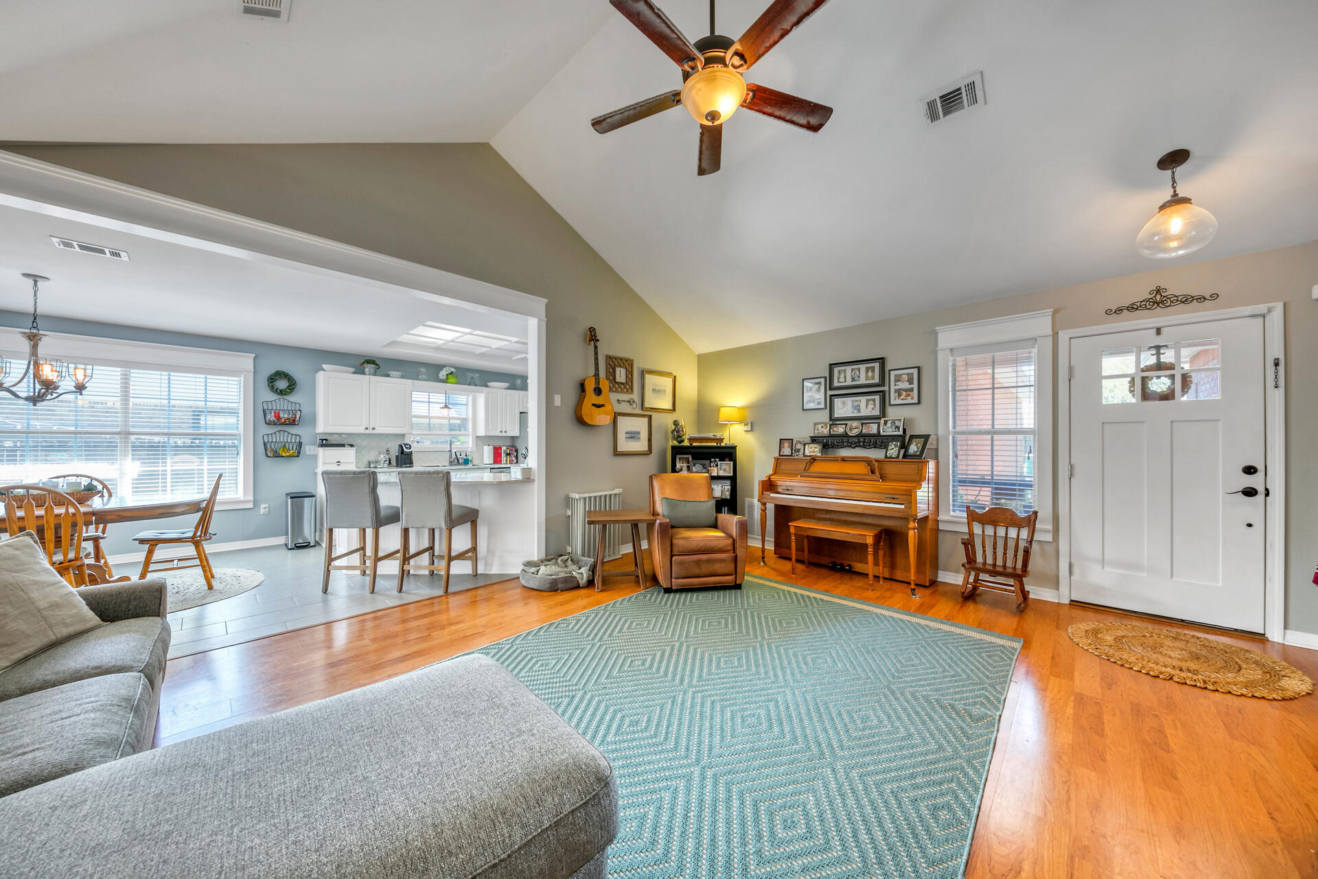 RUSHLIN PARK S/D - Residential