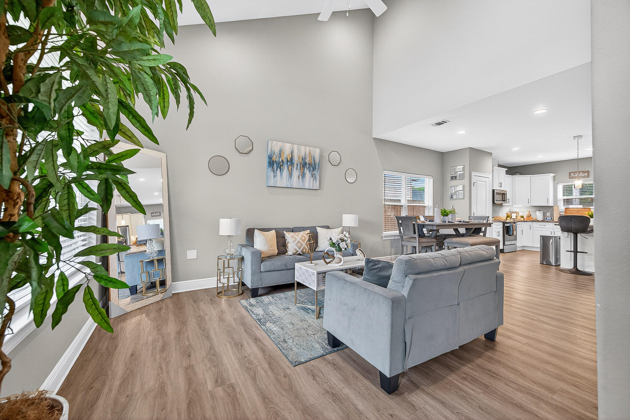 HADLEIGH HILLS T/H - Residential