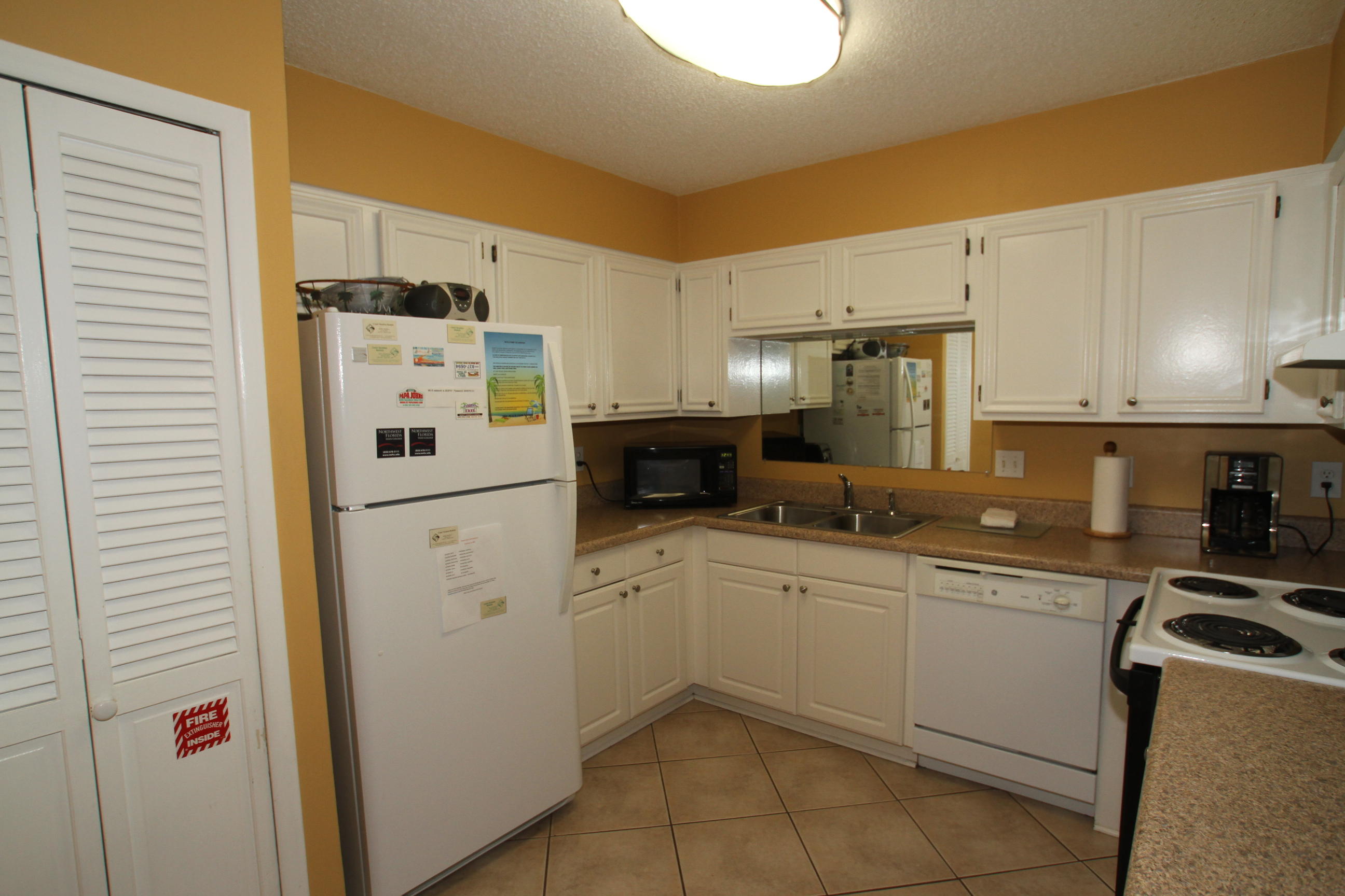 CHATEAU LA MER CONDO - Residential