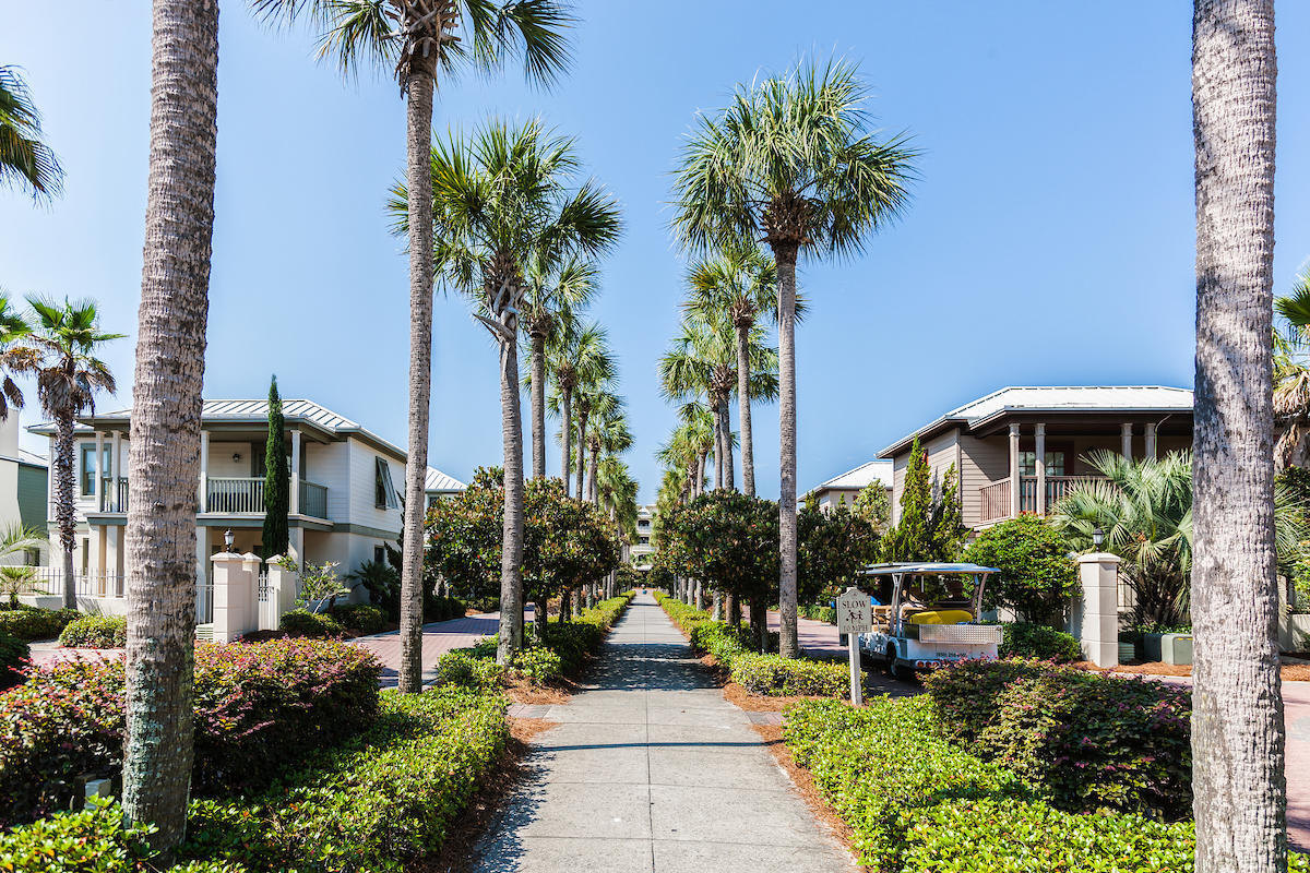 VILLAS AT SEACREST BEACH - Residential