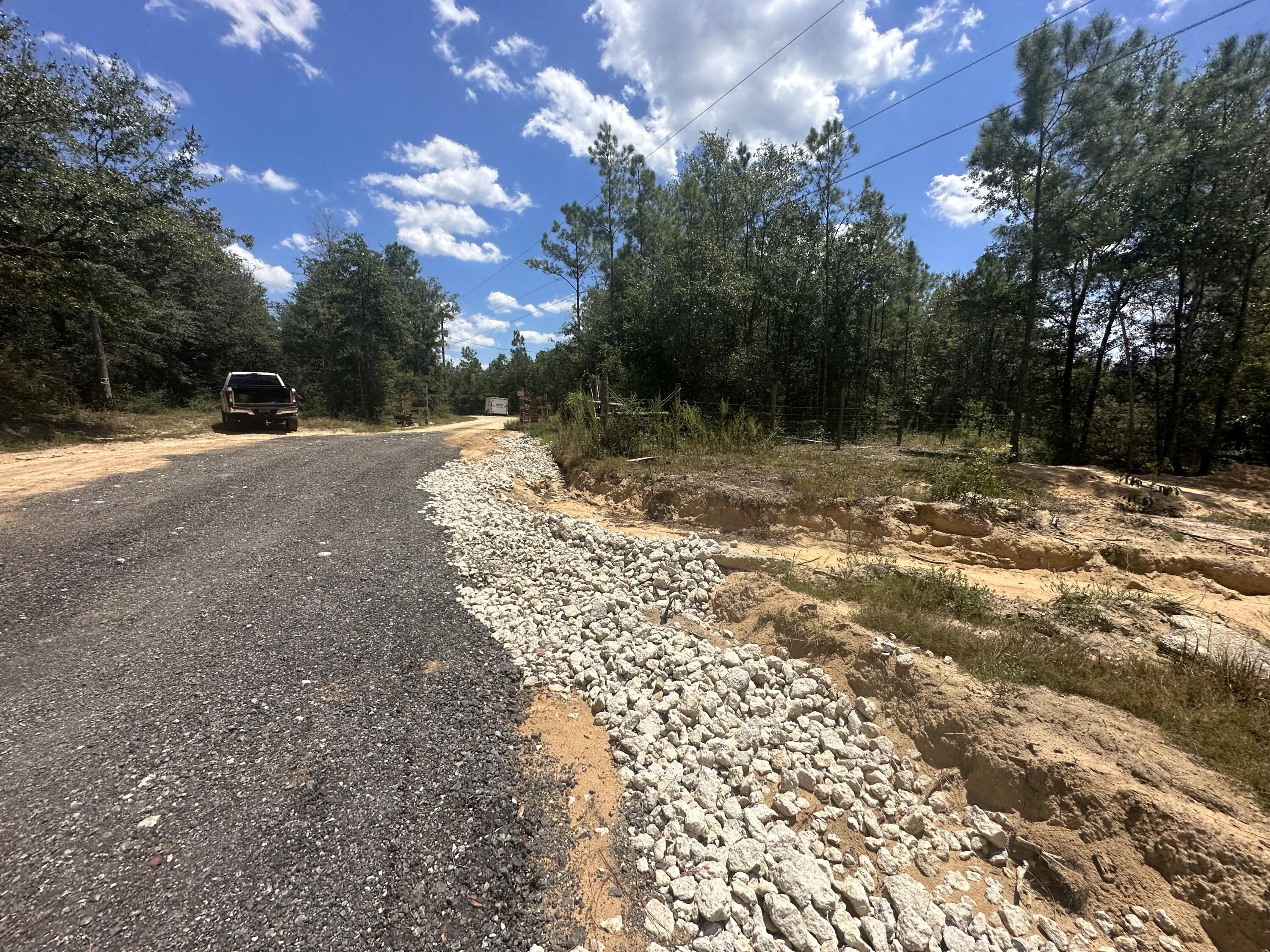 METES & BOUNDS - Land