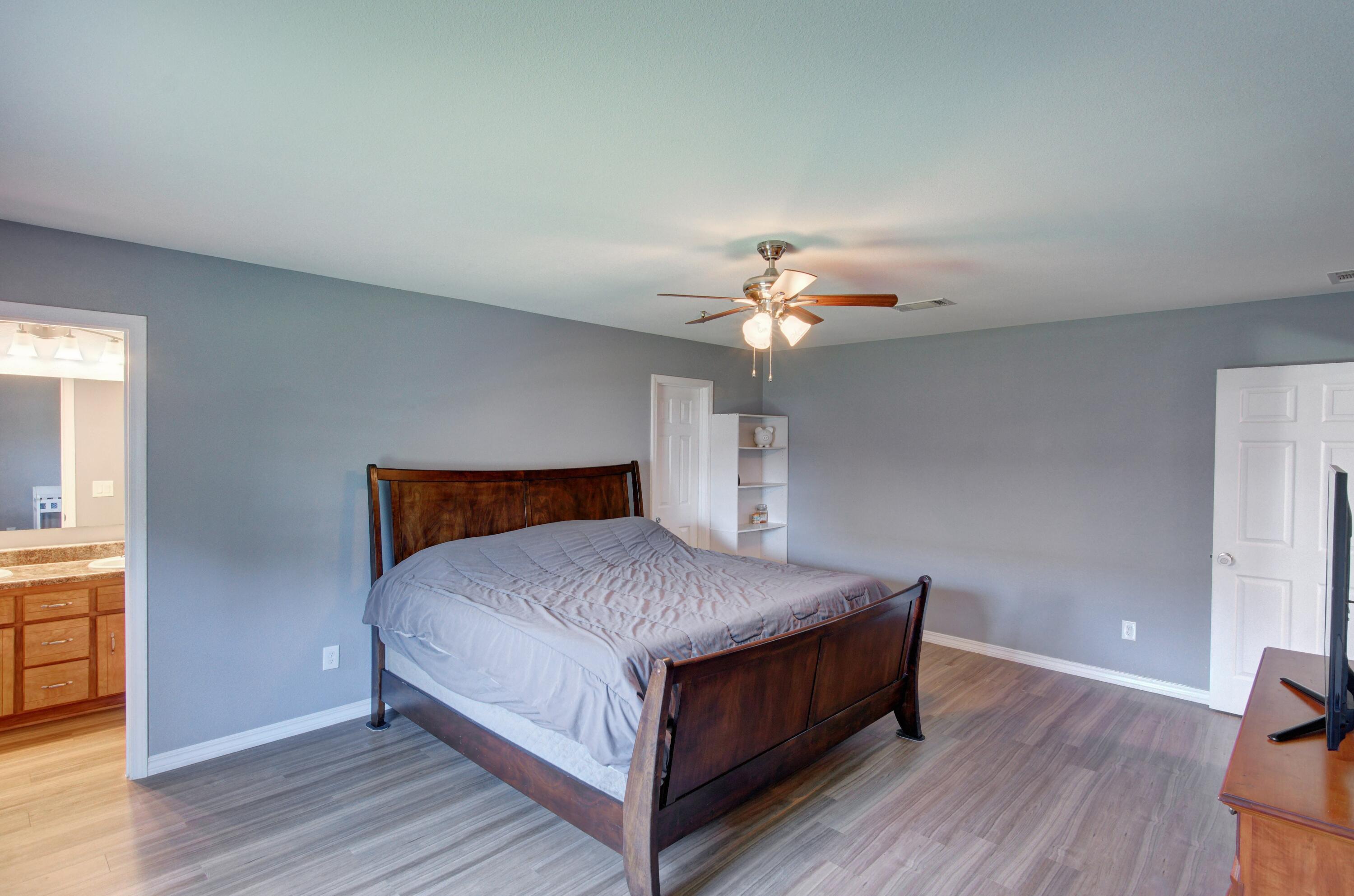 NAVARRE S/D 1ST ADDN - Residential