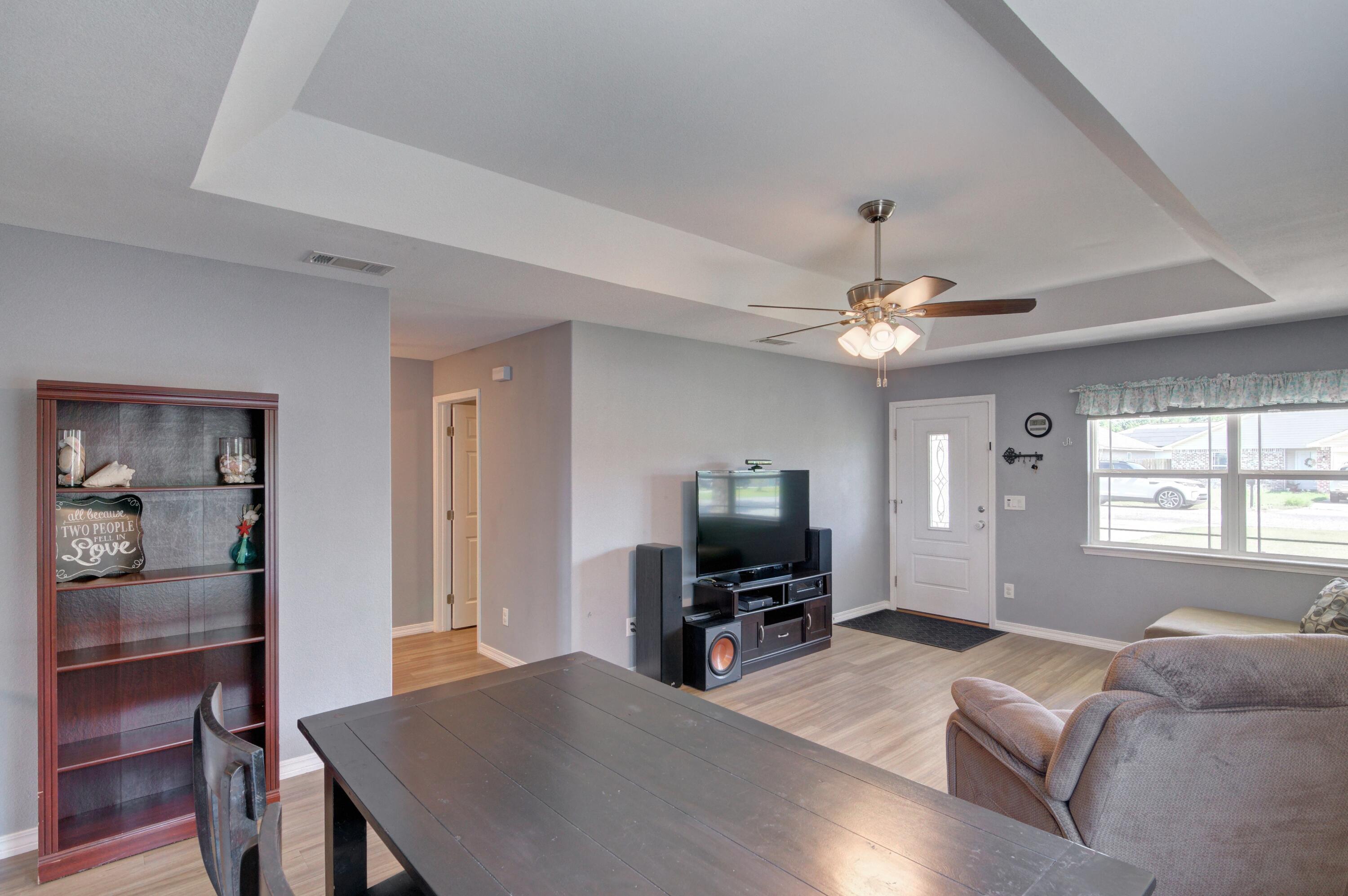 NAVARRE S/D 1ST ADDN - Residential