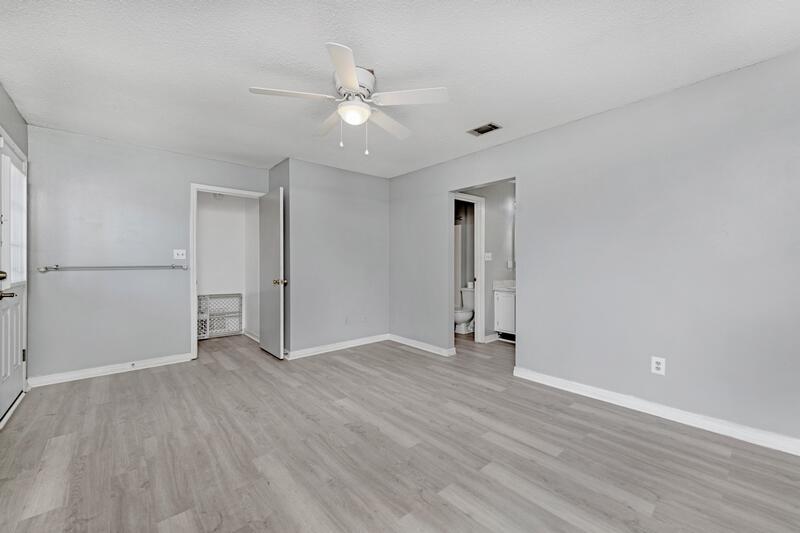 OAKWOOD T/H - Residential