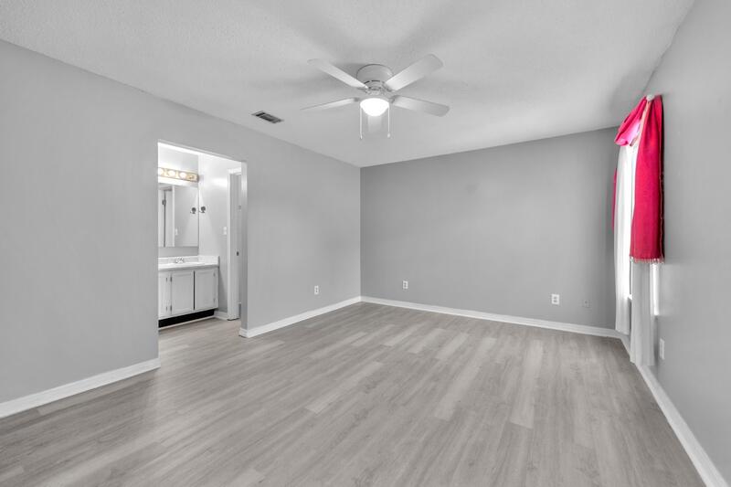 OAKWOOD T/H - Residential