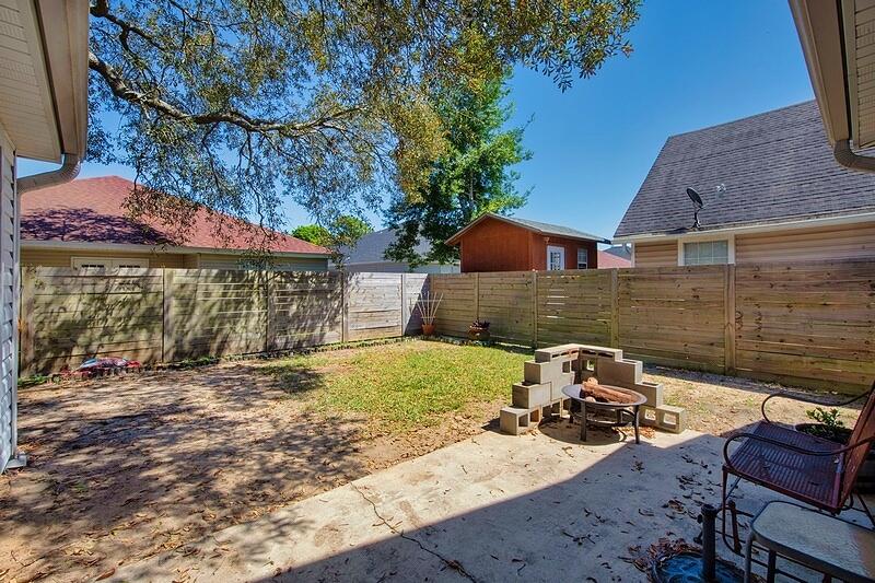 OAKWOOD T/H - Residential