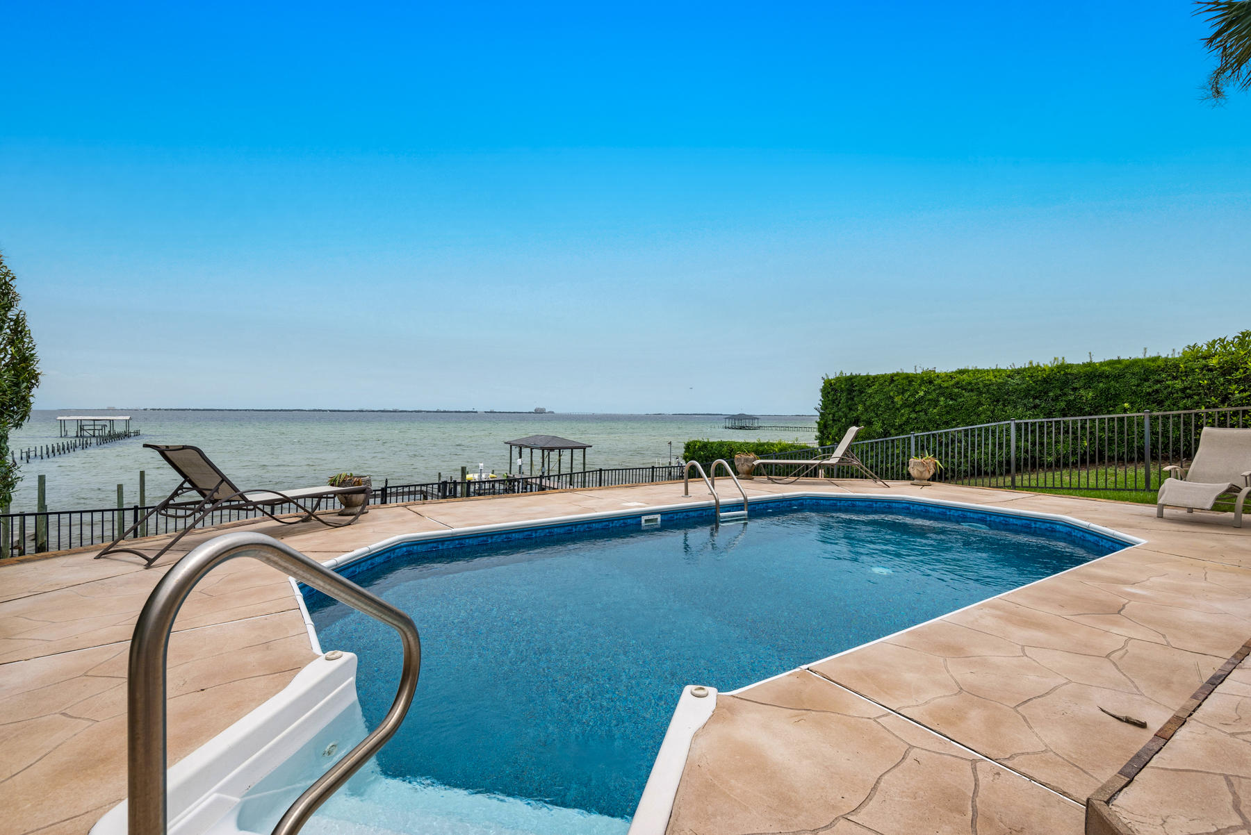 CARMEL AT SHALIMAR POINTE - Residential