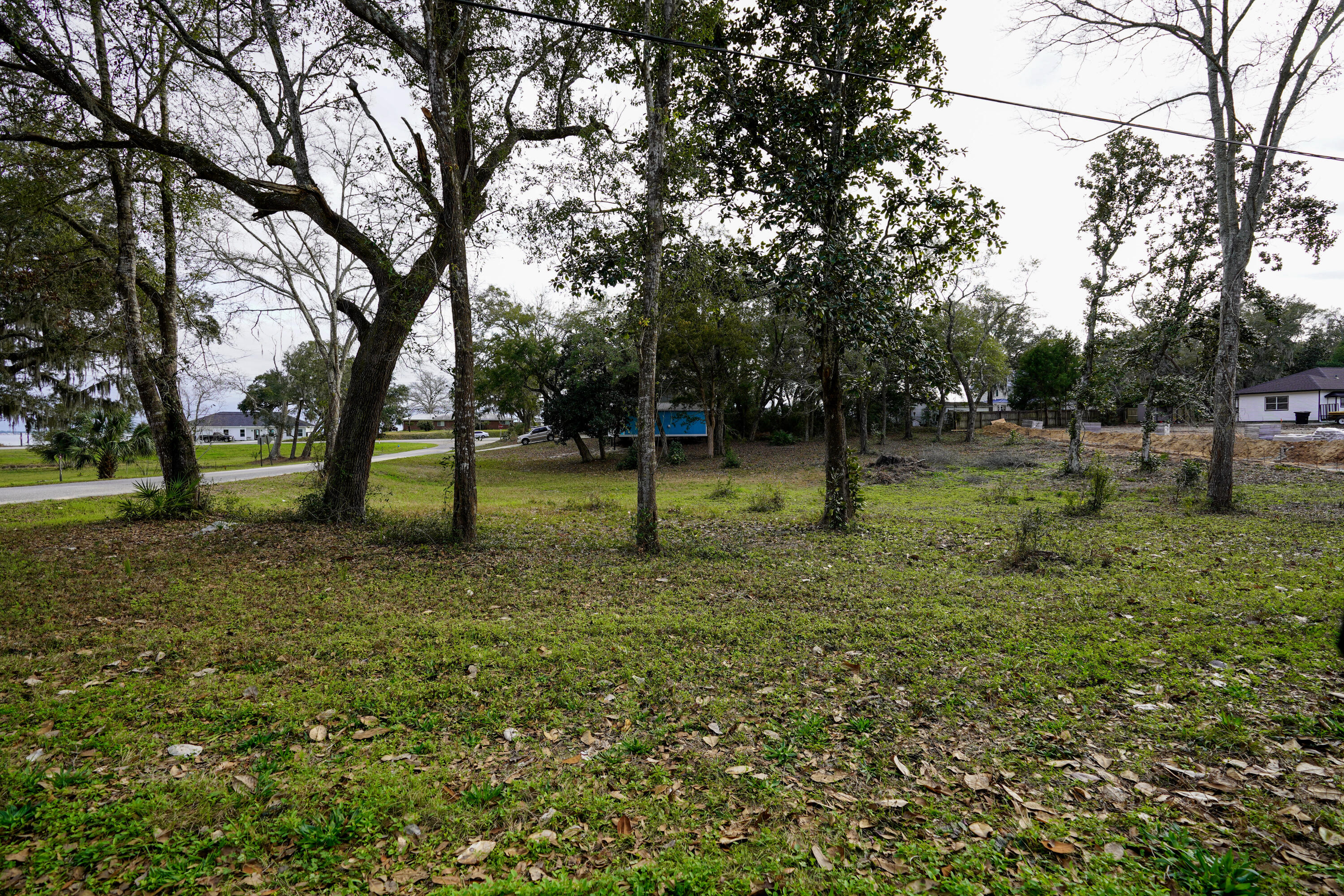 Chickasaw - Land