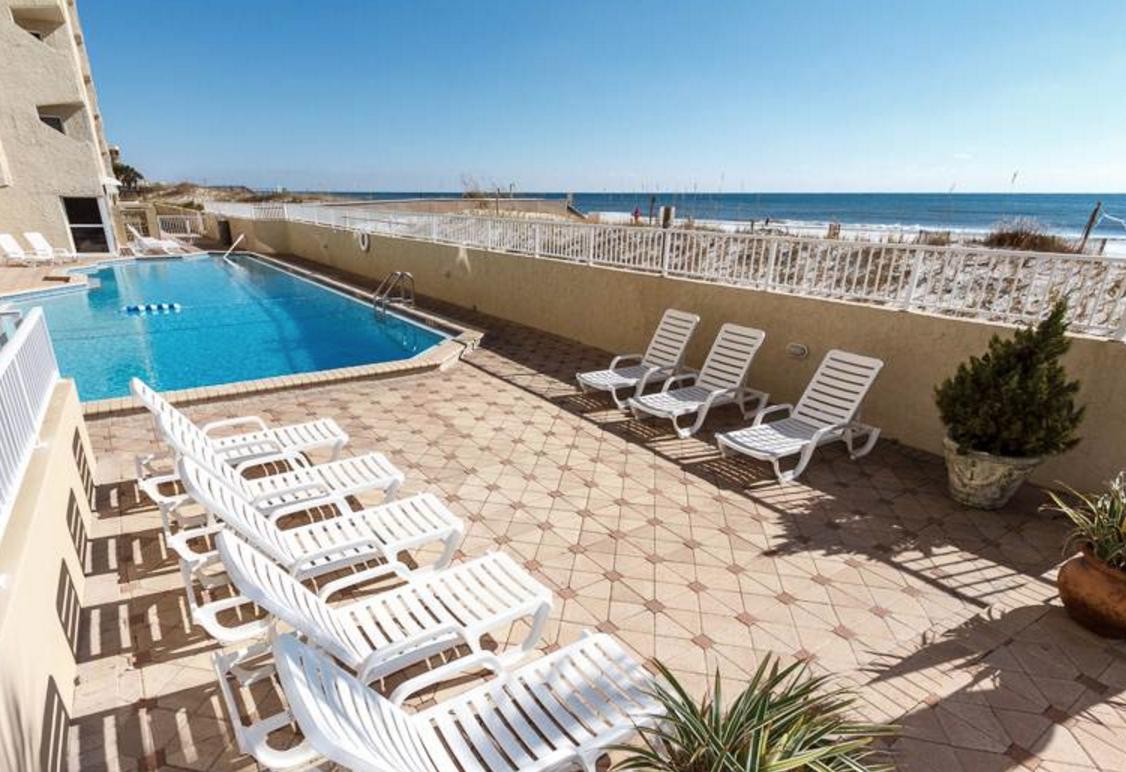 ISLAND ECHO CONDO - Residential