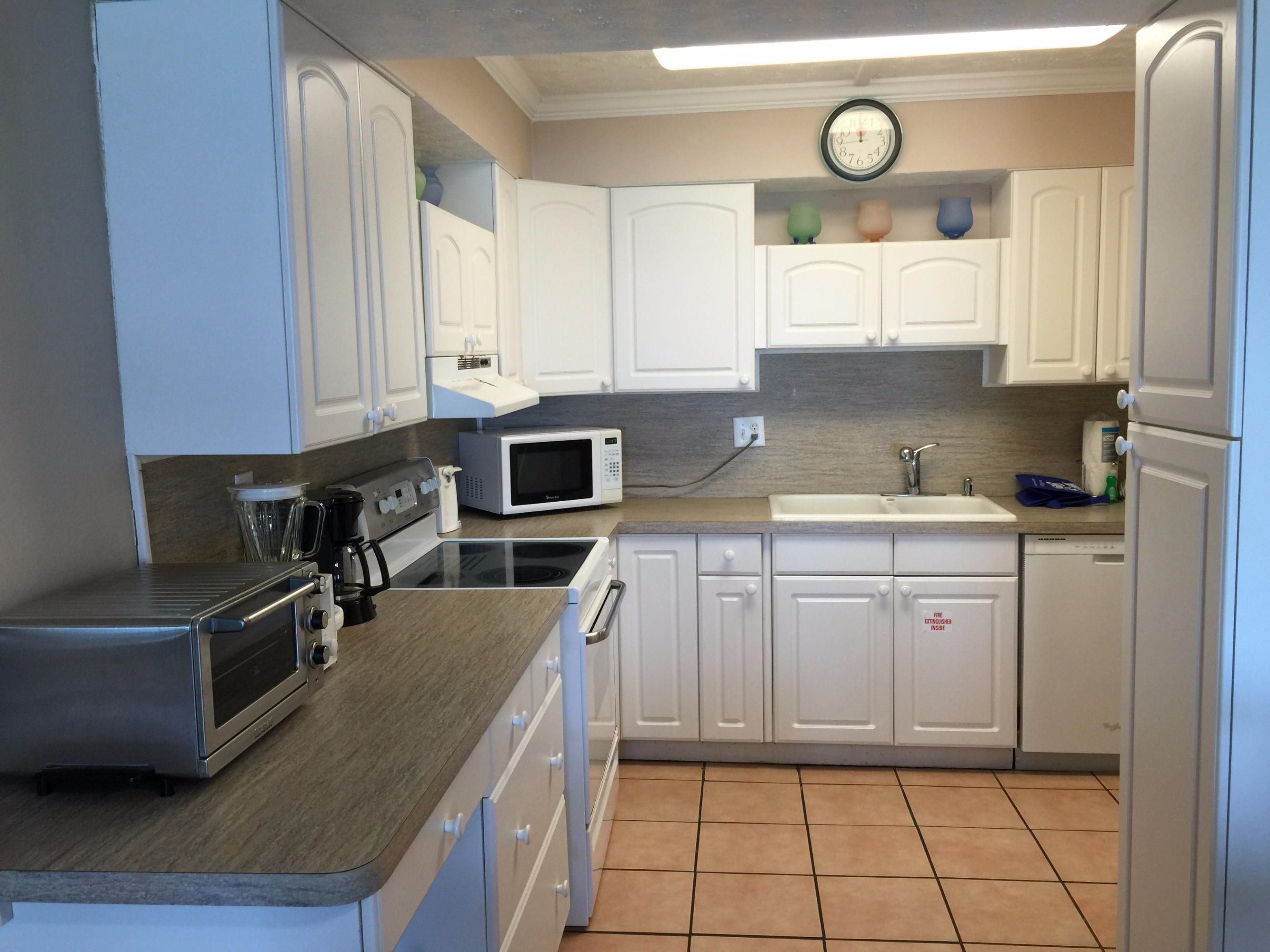 ISLAND ECHO CONDO - Residential