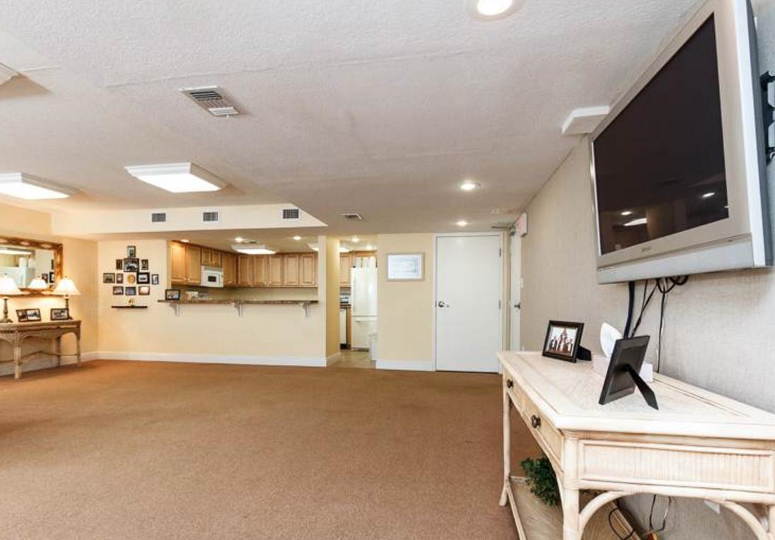 ISLAND ECHO CONDO - Residential